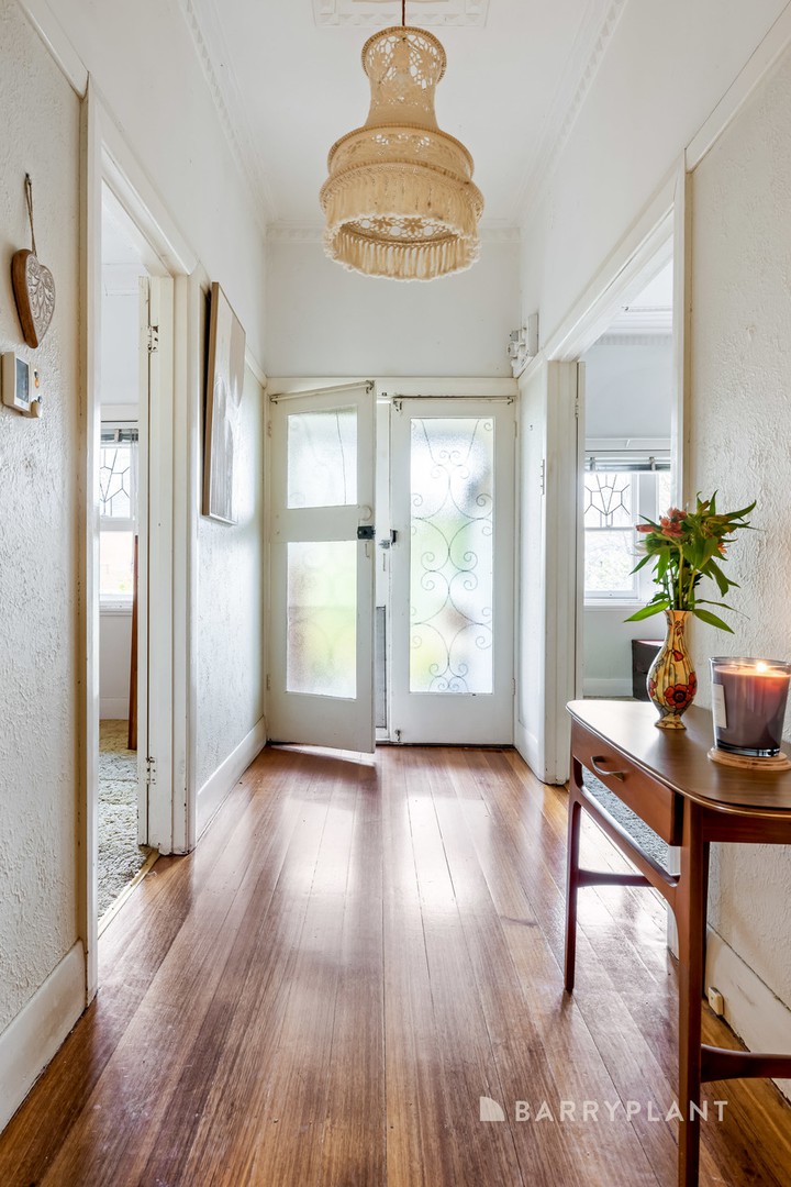 17 Grandview Road, Preston, VIC 3072, Preston - Thumbnail 2