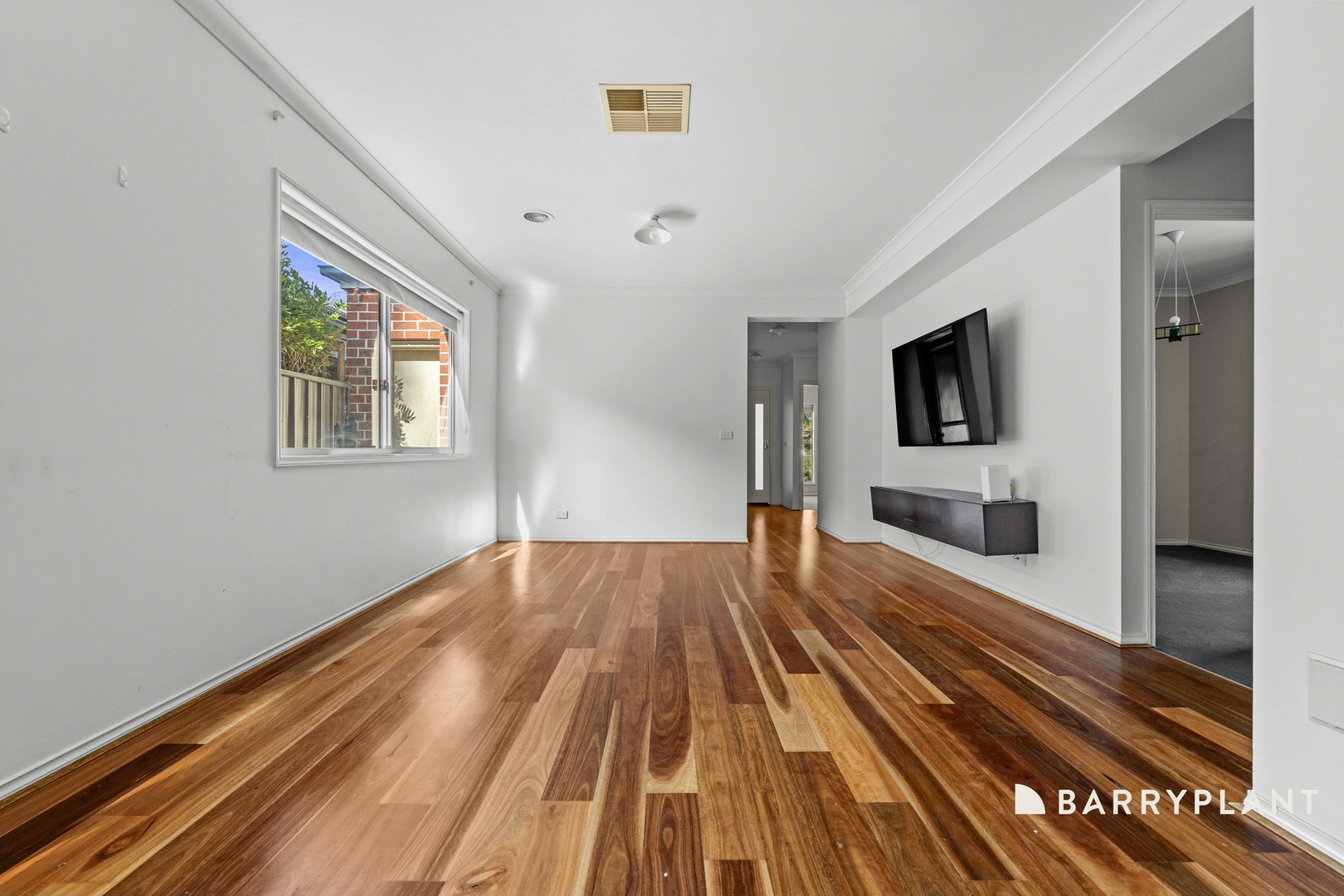 17 Grattan Street, South Morang, VIC 3752 - Thumbnail 2 - 22/04/2026