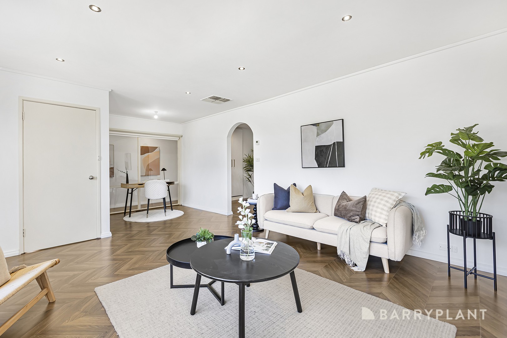 17 Greenwood Drive, Bundoora, VIC 3083, Bundoora - Thumbnail 2
