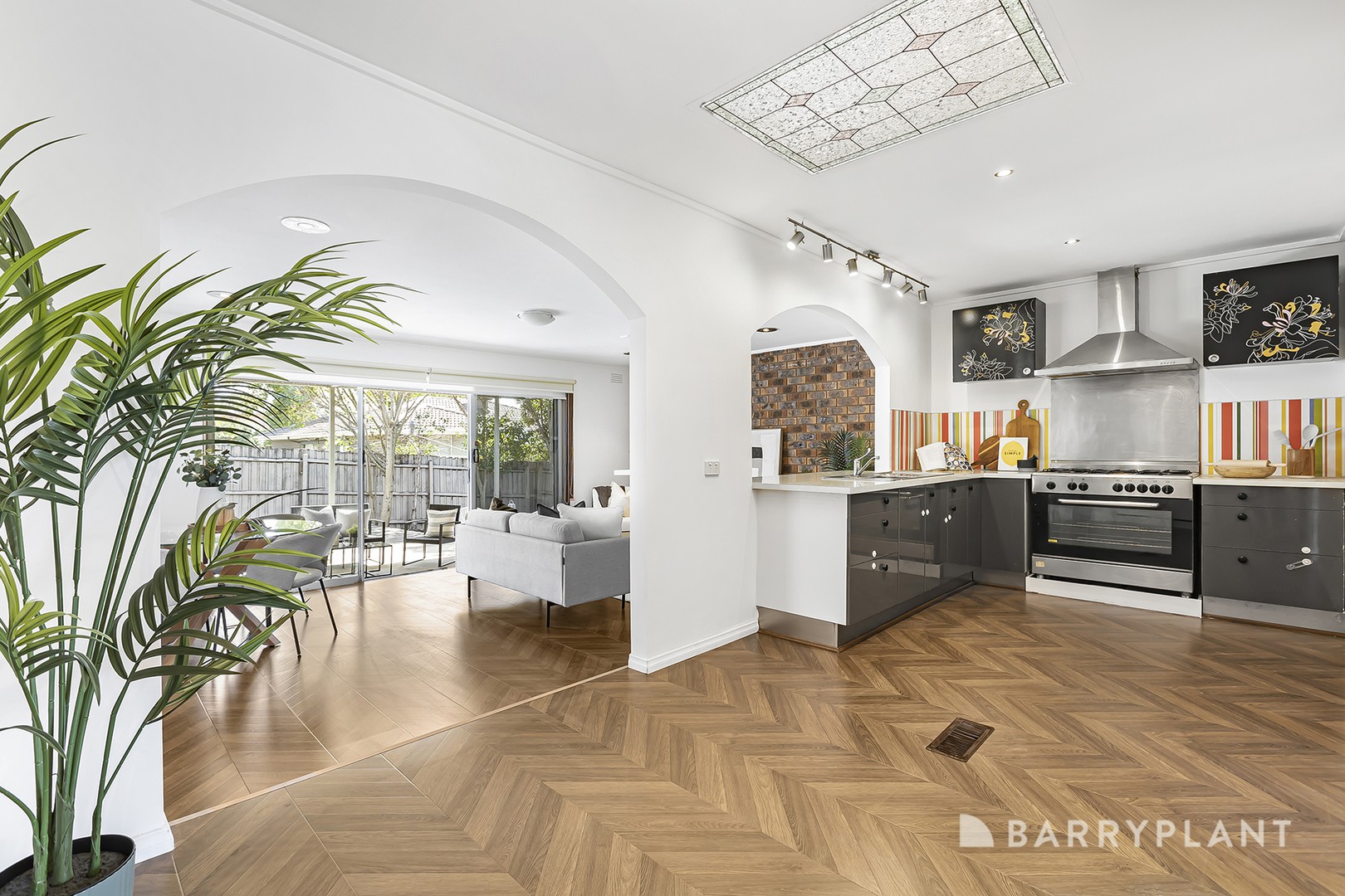 17 Greenwood Drive, Bundoora, VIC 3083, Bundoora - Thumbnail 4