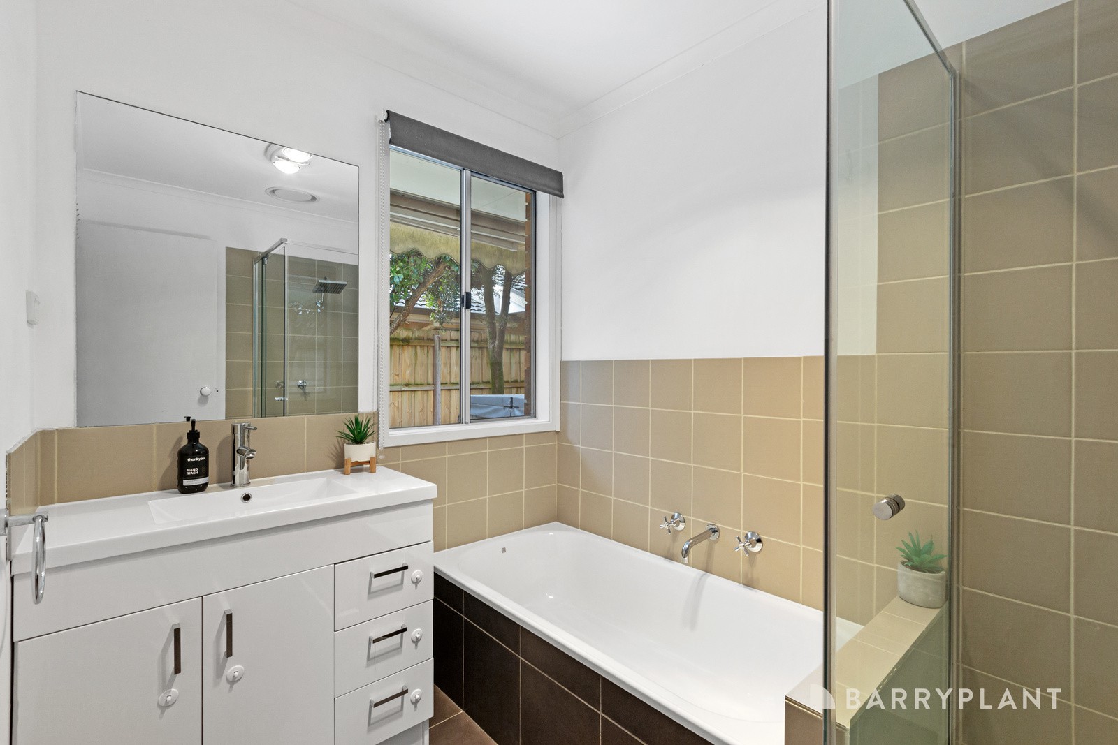 17 Handasyde Avenue, Kilsyth South, VIC 3137, Kilsyth South - Thumbnail 7