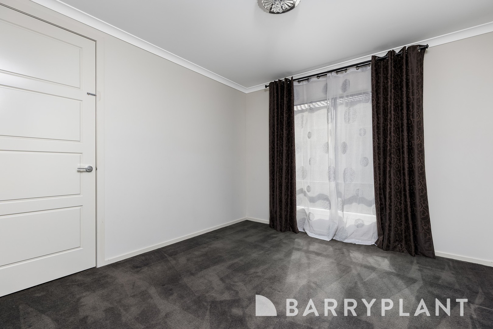 17 Hanover Street, Point Cook, VIC 3030 - Thumbnail 2 - 29/04/2025