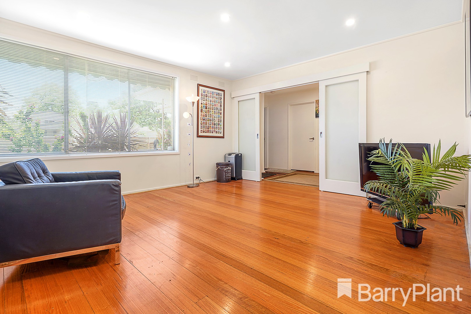 17 Harley Street, Dingley Village, VIC 3172, Dingley Village - Thumbnail 2
