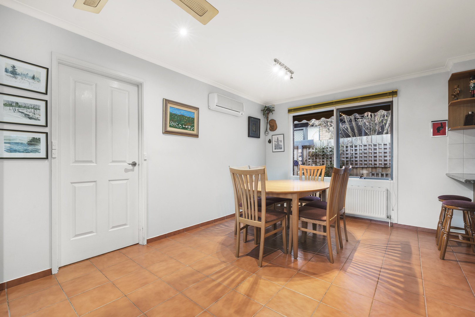 17 Hartington Drive, Wantirna, VIC 3152, Wantirna - Thumbnail 4