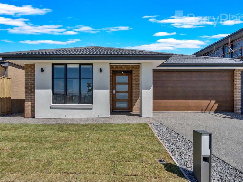 17 Hederwick Street, Mickleham, VIC 3064 - Image - 02/03/2026