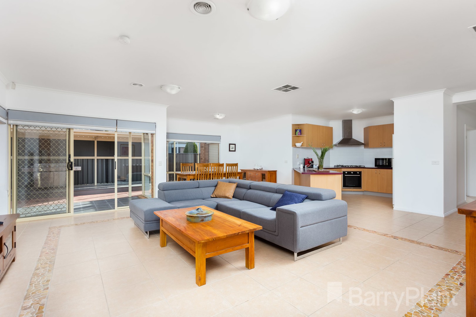 17 Helpmann Avenue, Point Cook, VIC 3030, Point Cook - Thumbnail 6