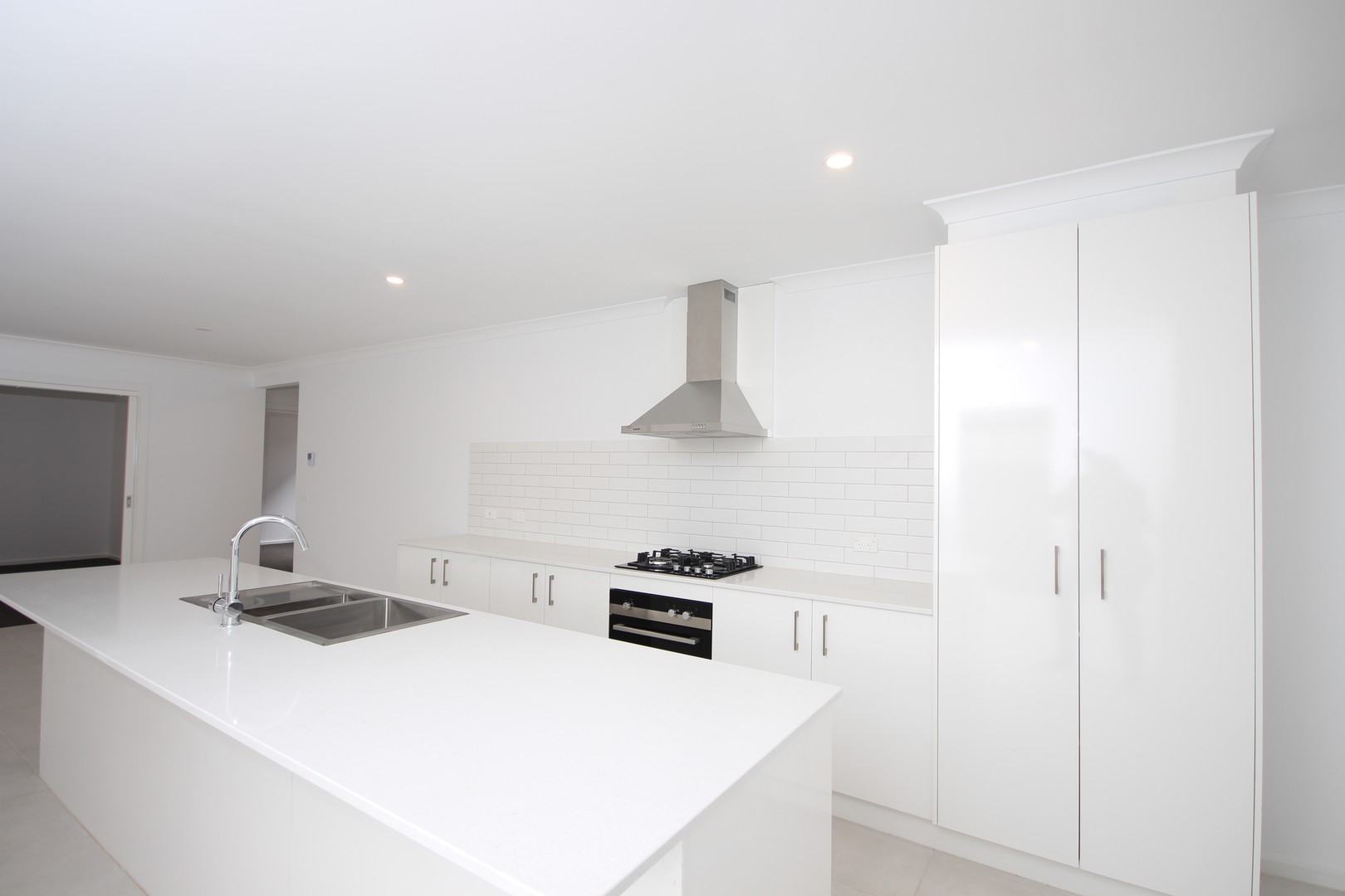 17  Hilltop Drive, Curlewis, VIC 3222, Curlewis - Thumbnail 2