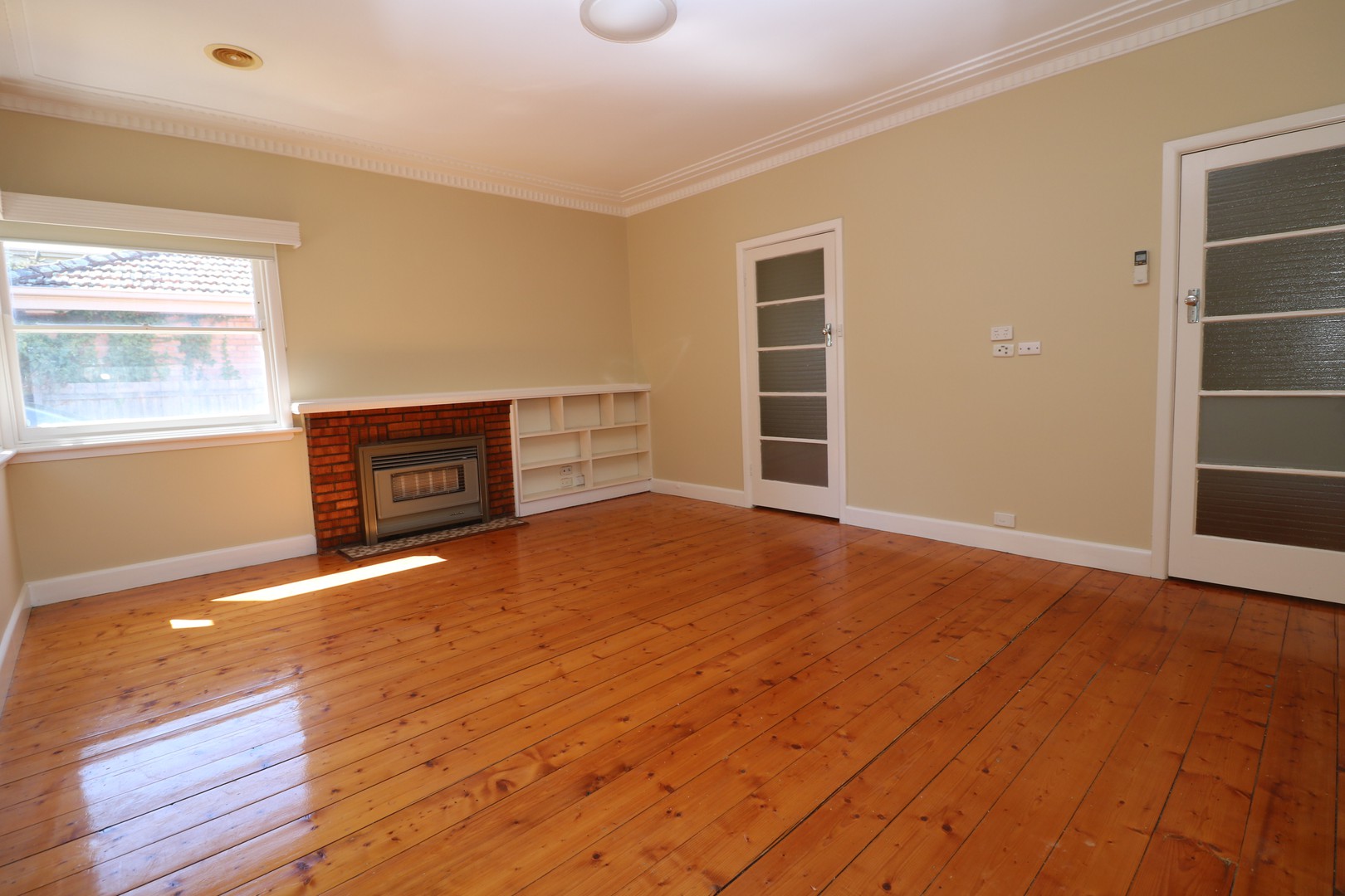 17 Humble Street, East Geelong, VIC 3219, East Geelong - Thumbnail 2