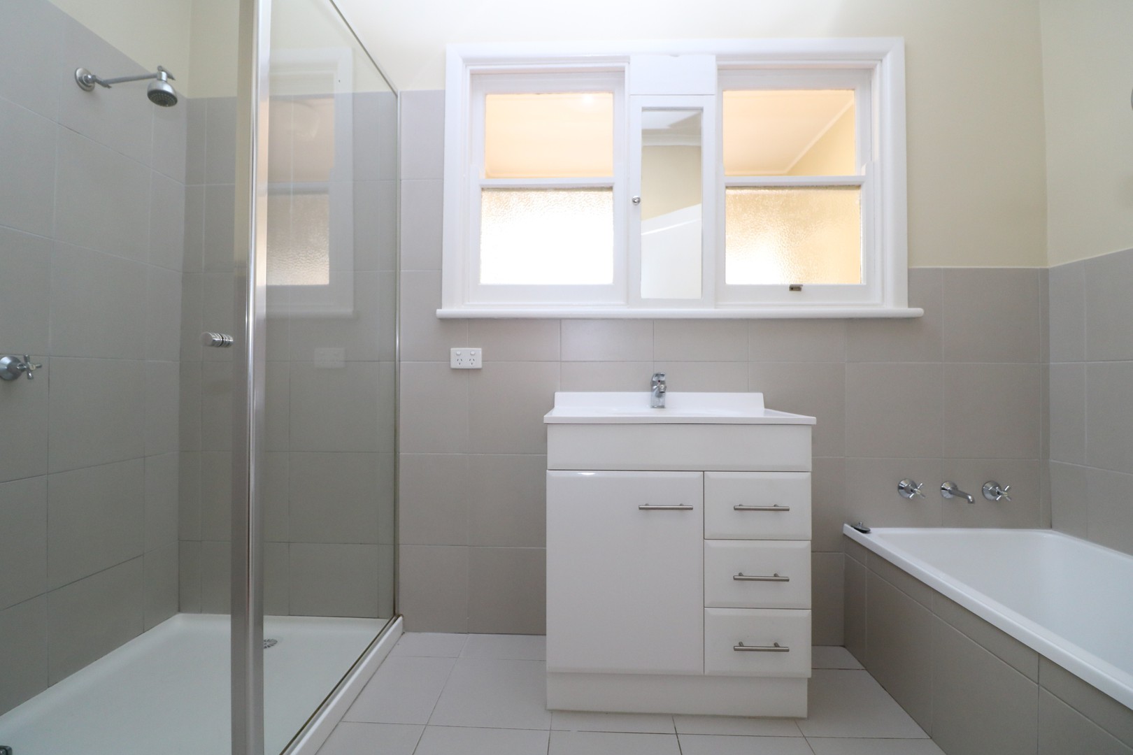 17 Humble Street, East Geelong, VIC 3219, East Geelong - Thumbnail 6