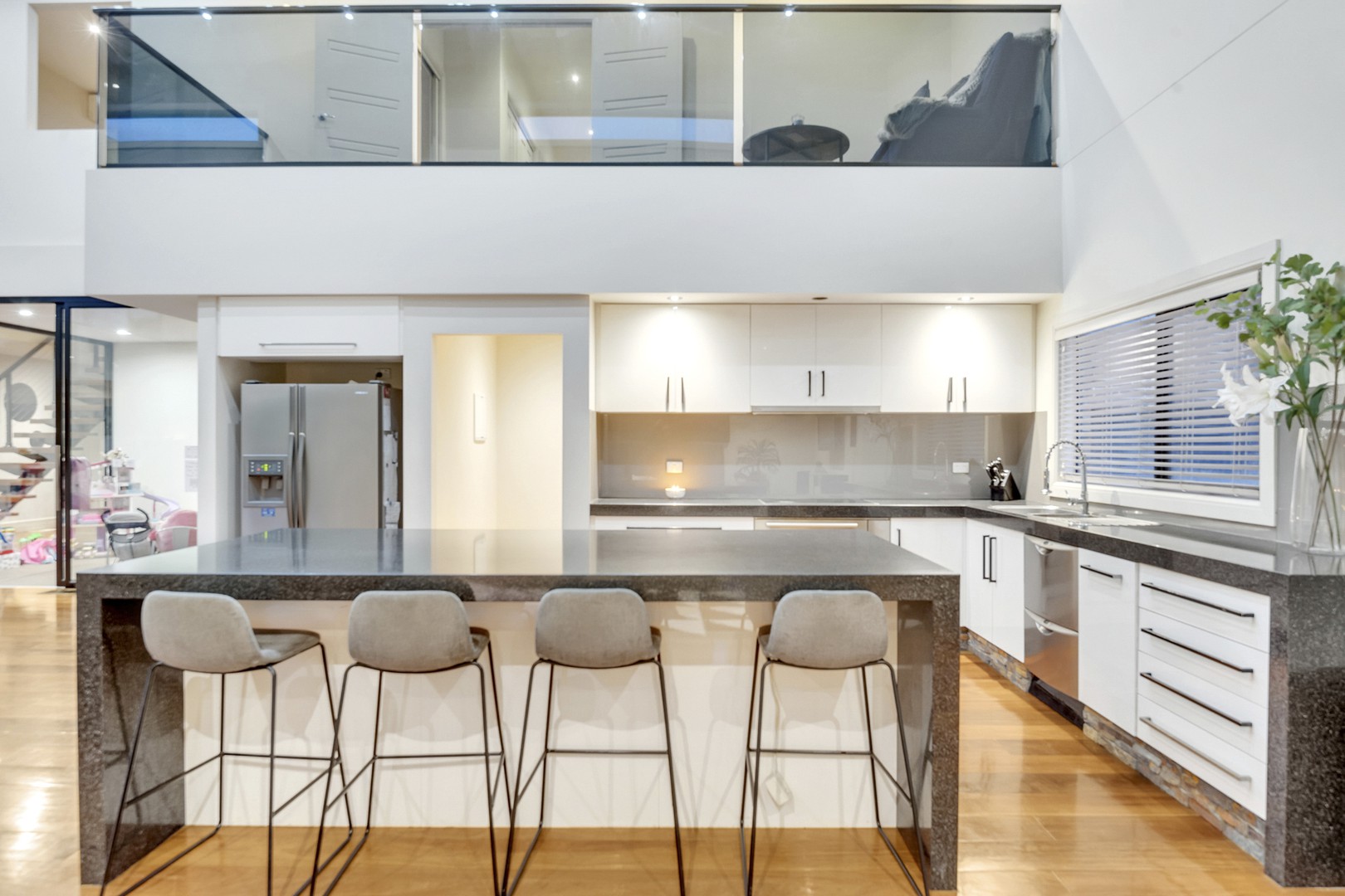 17 Innes Place, Craigieburn, VIC 3064, Craigieburn - Thumbnail 4