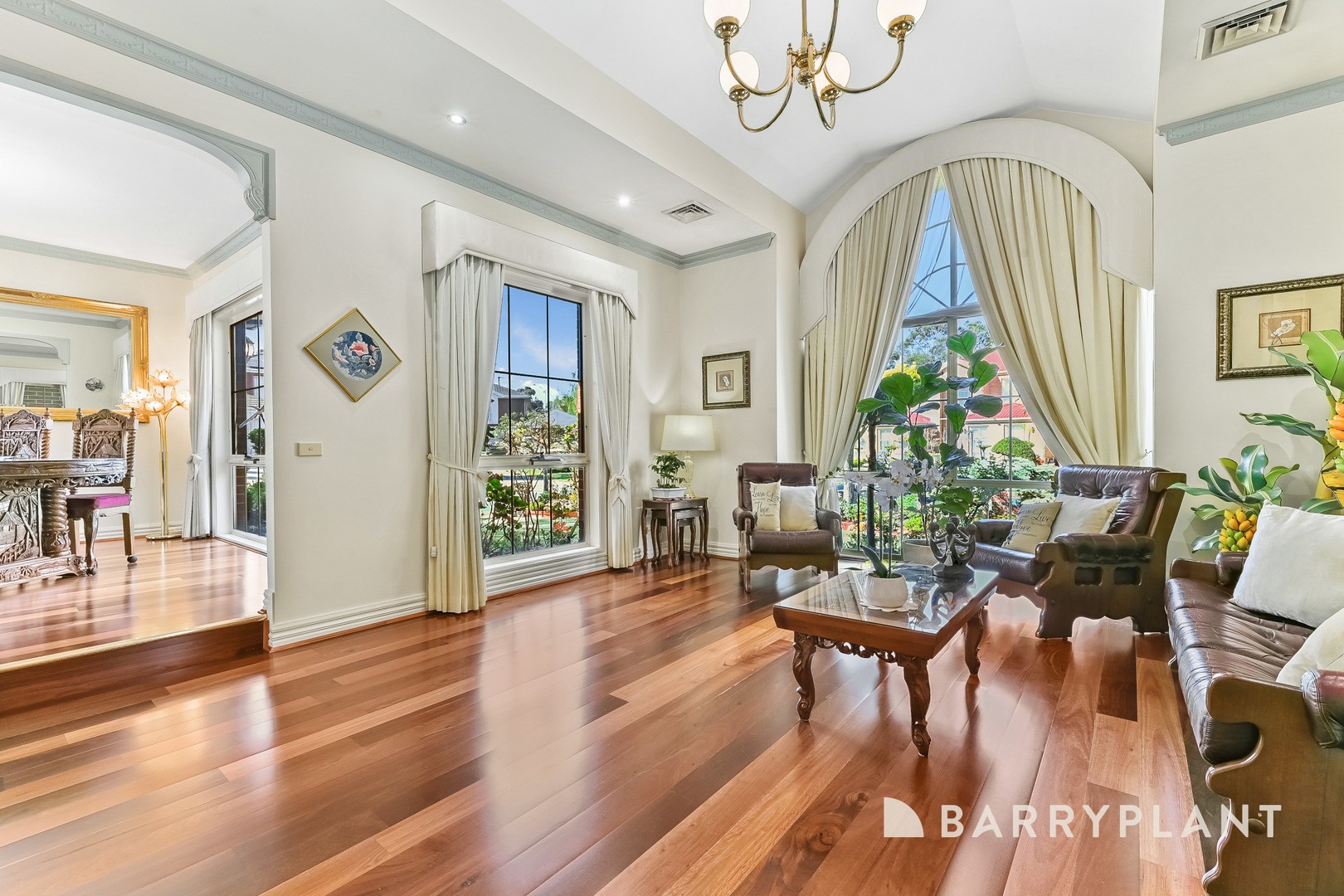 17 Jeanbart Court, Wantirna South, VIC 3152, Wantirna South - Thumbnail 2