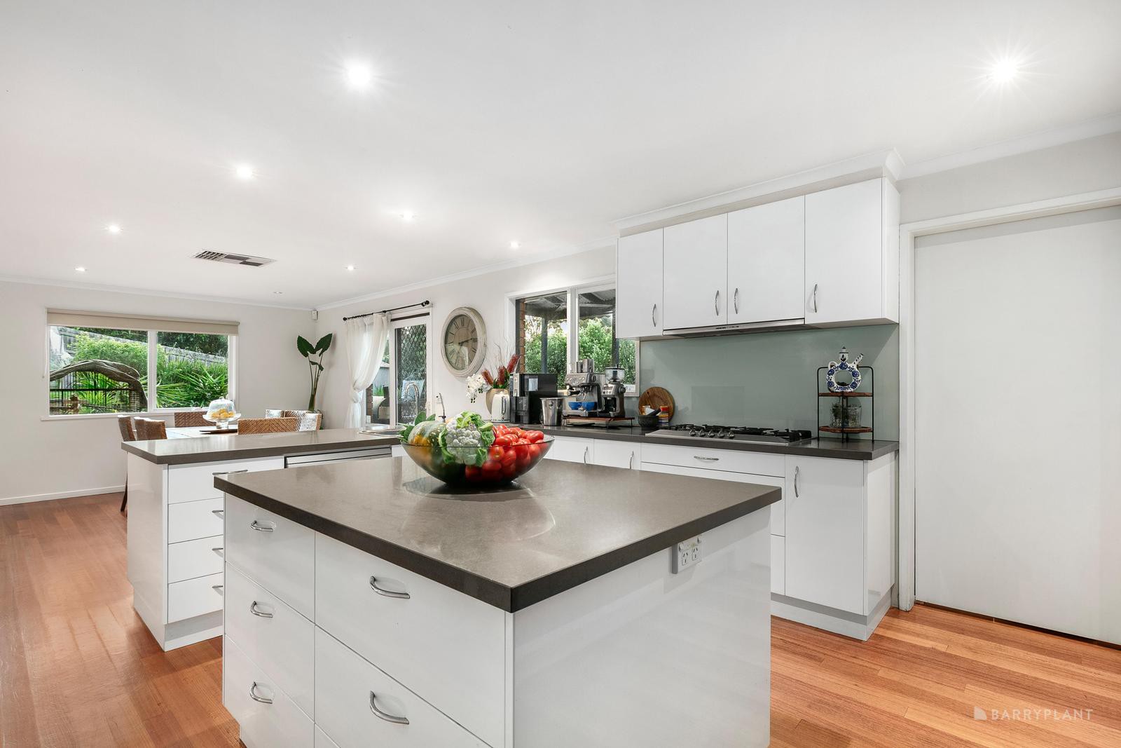 17 Jefferson Grove, Doncaster East, VIC 3109, Doncaster East - Thumbnail 3