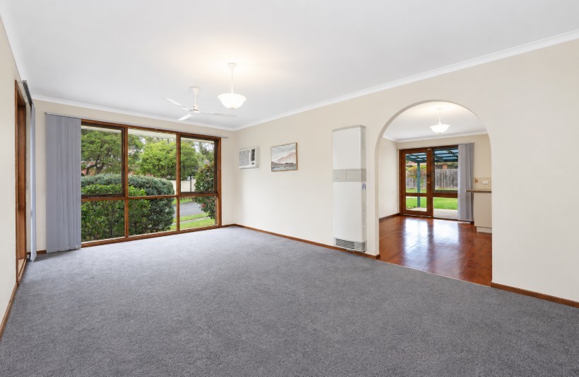 17 Kedleston Way, Rowville, VIC 3178 - Thumbnail 1 - 08/09/2026
