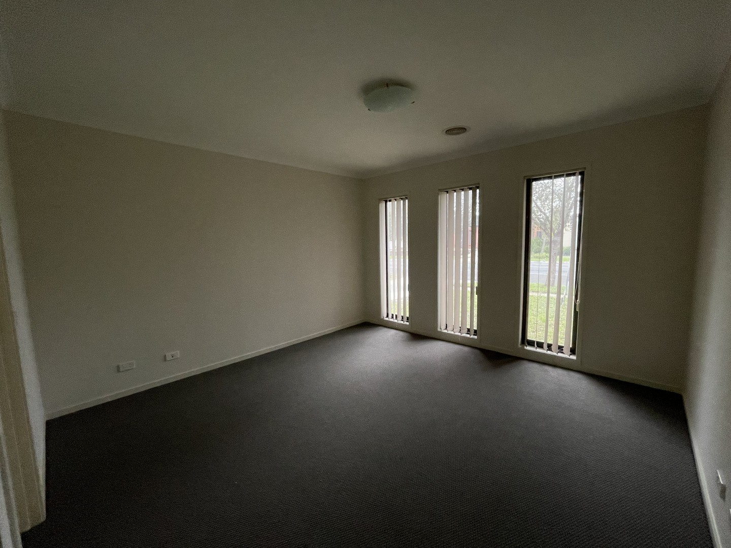 17 Kinglake Drive, Manor Lakes, VIC 3024, Manor Lakes - Thumbnail 4