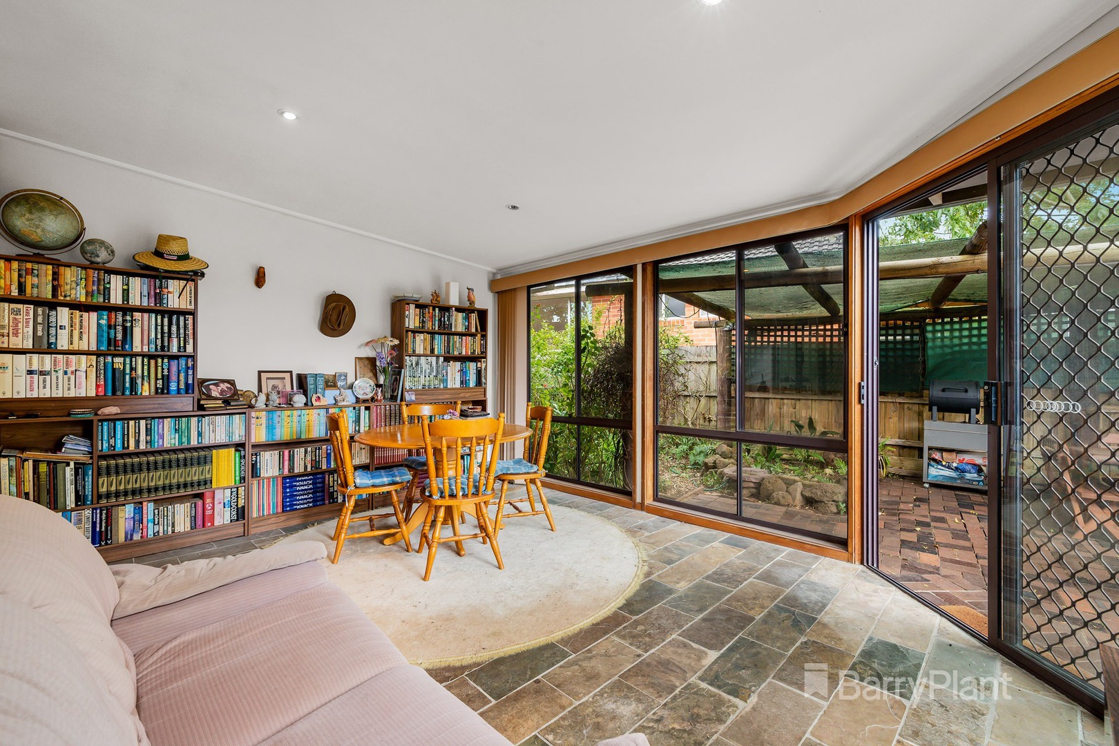 17 Kirrawee Avenue, Wantirna South, VIC 3152, Wantirna South - Thumbnail 4