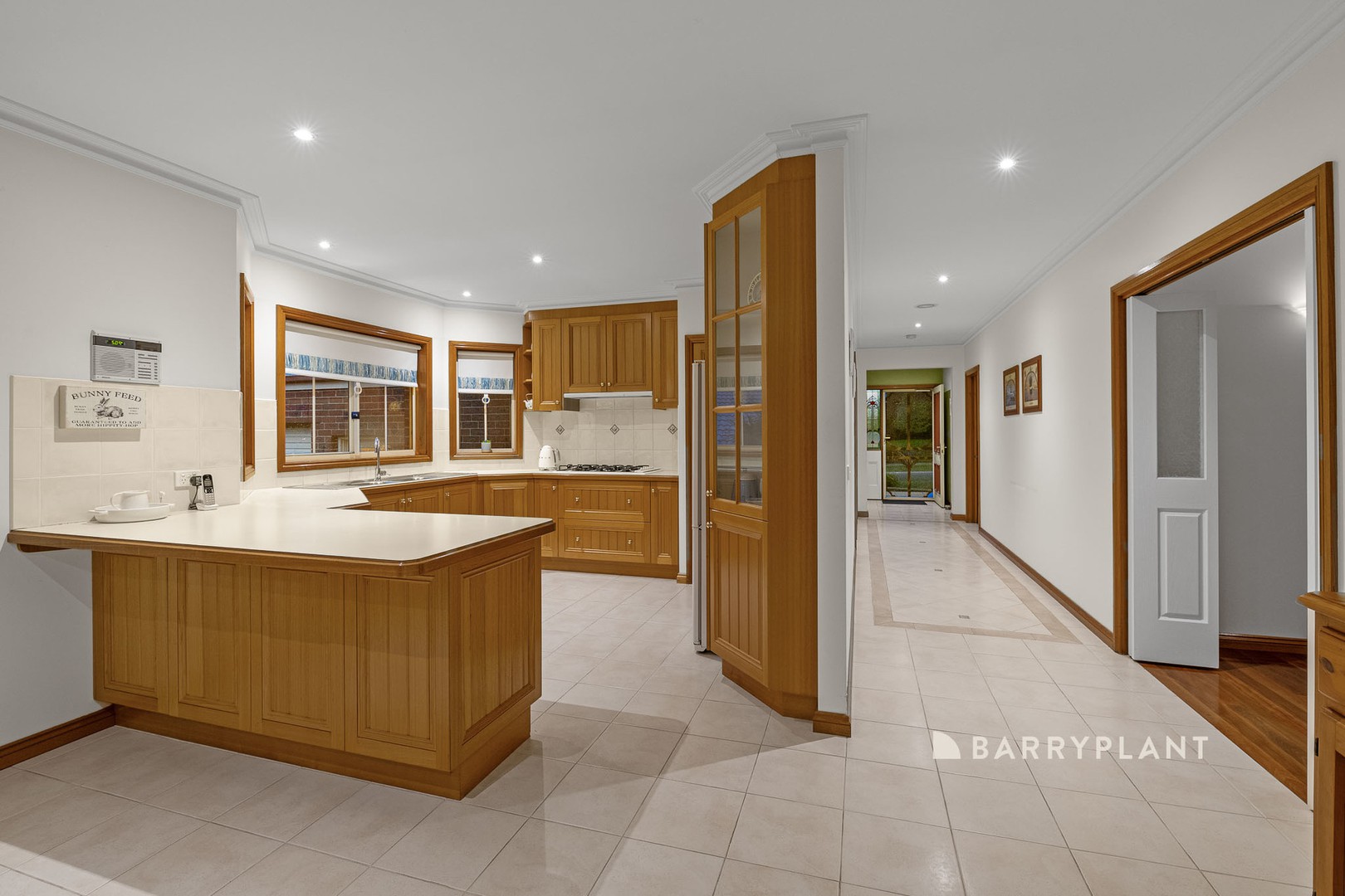 17 Knights Bridge Court, Narre Warren, VIC 3805, Narre Warren - Thumbnail 5