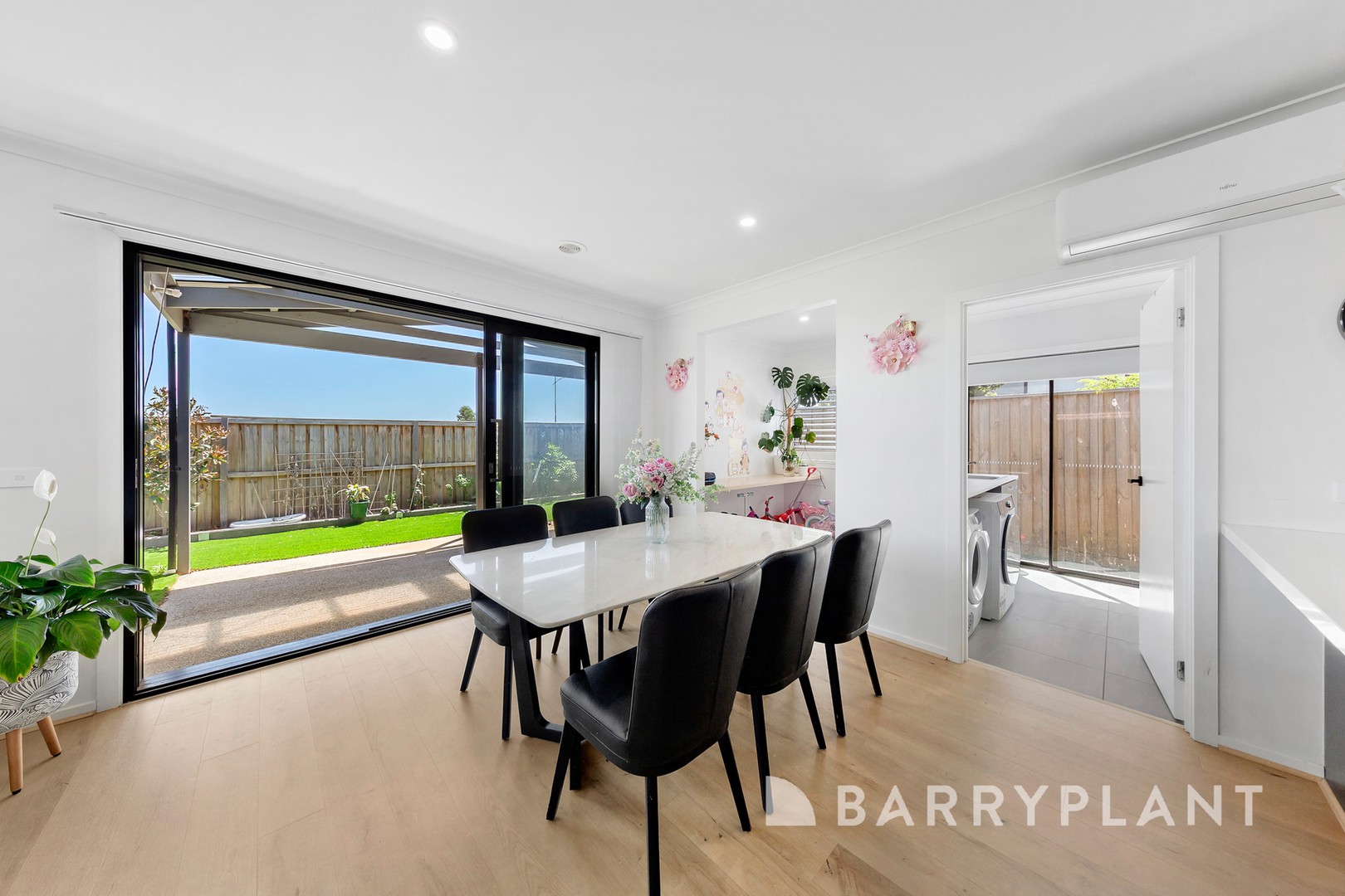 17 Krateron Street, Fraser Rise, VIC 3336, Fraser Rise - Thumbnail 6