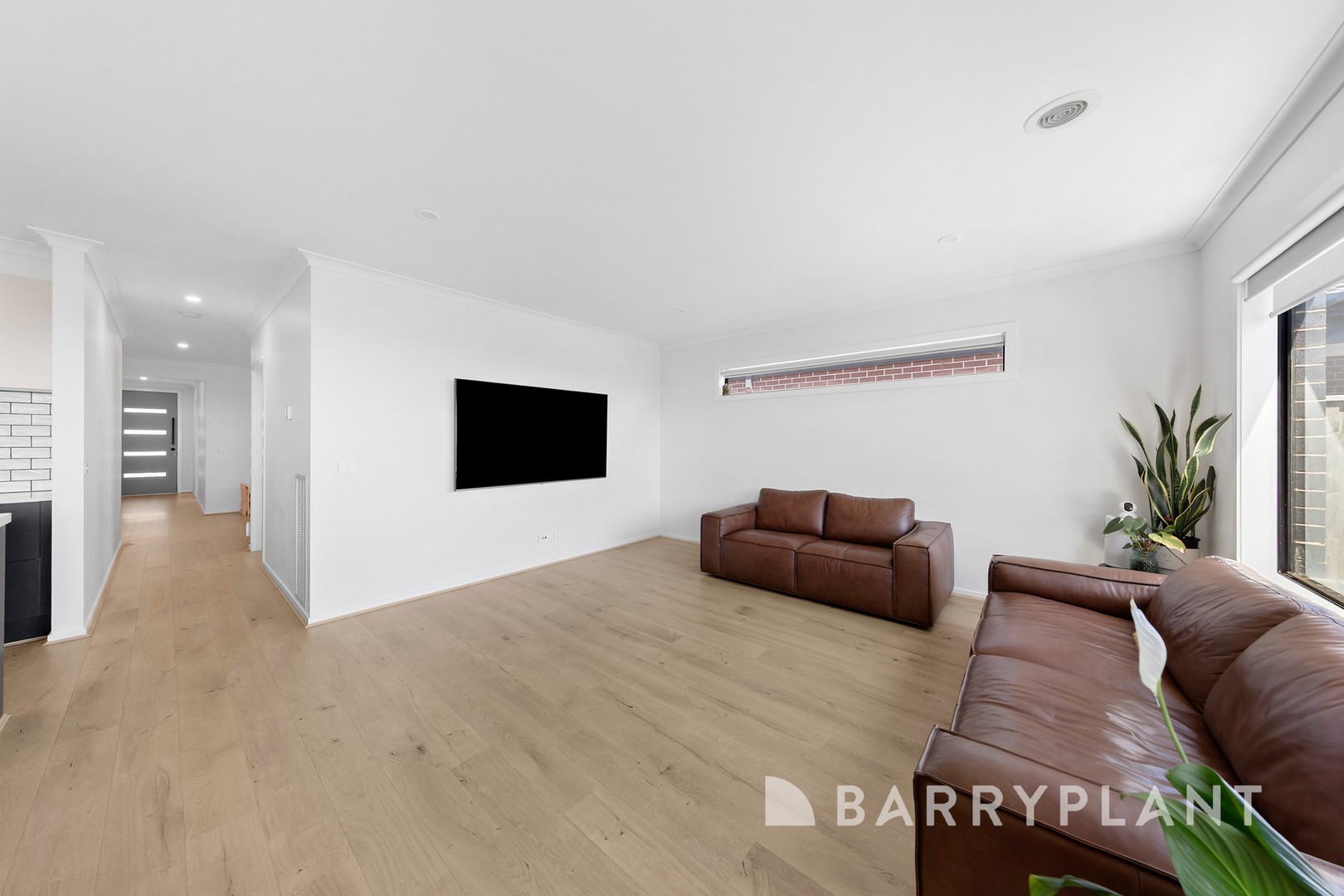 17 Krateron Street, Fraser Rise, VIC 3336, Fraser Rise - Thumbnail 8