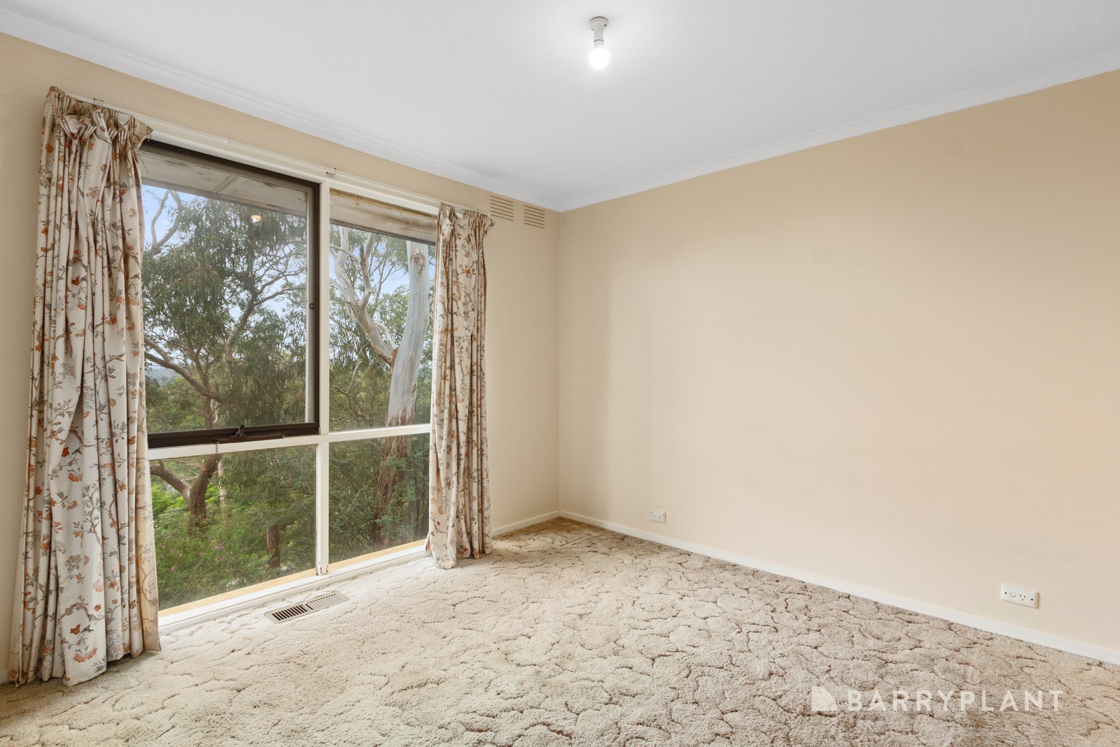 17 Lachlan Road, Boronia, VIC 3155, Boronia - Thumbnail 7