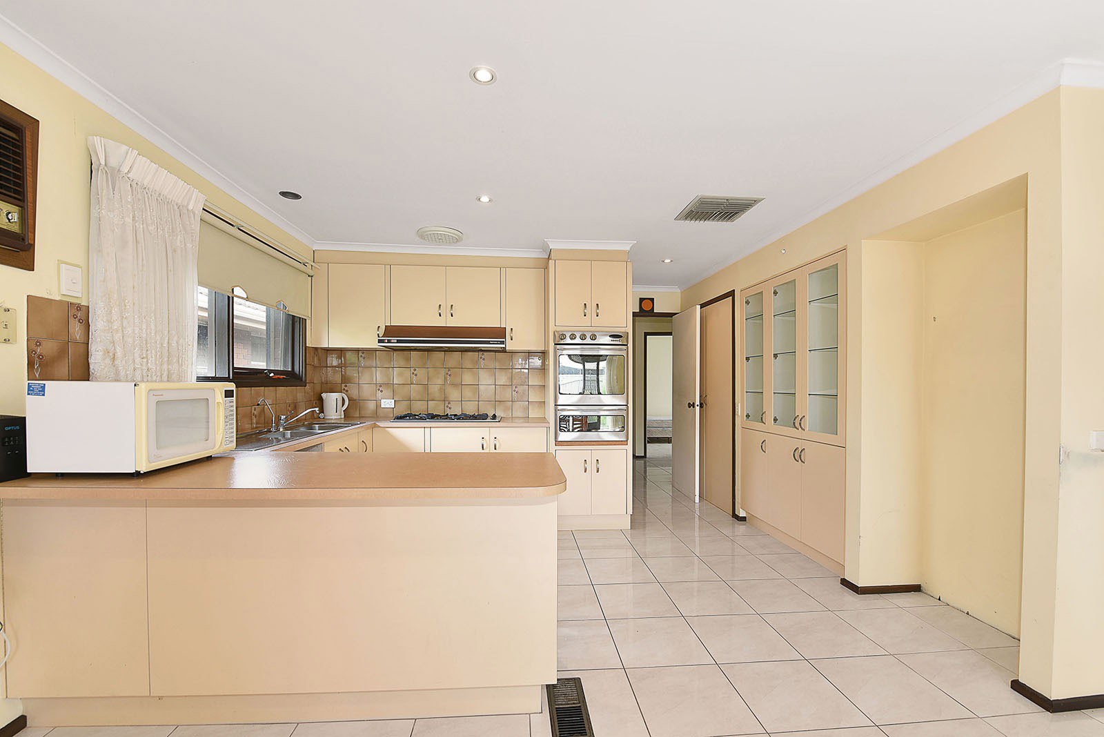 17 Lackenheath Drive, Tullamarine, VIC 3043, Tullamarine - Thumbnail 3