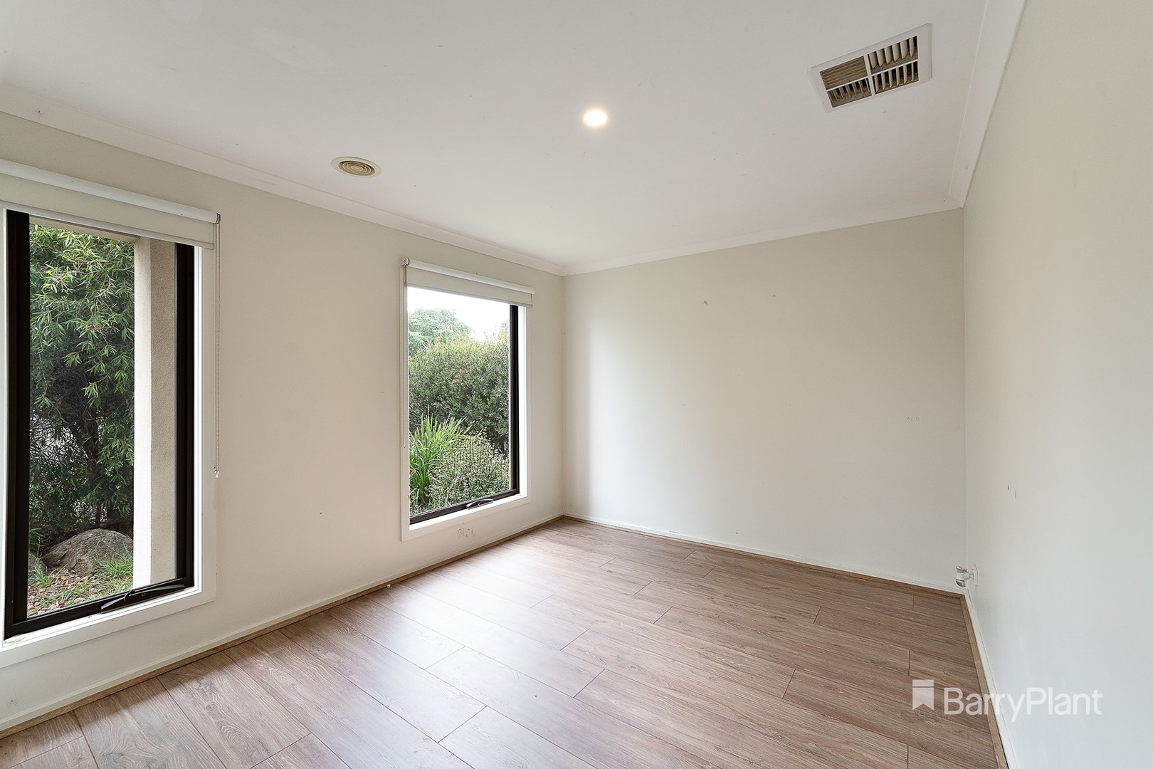 17 Lakshmi Street, Epping, VIC 3076, Epping - Thumbnail 2