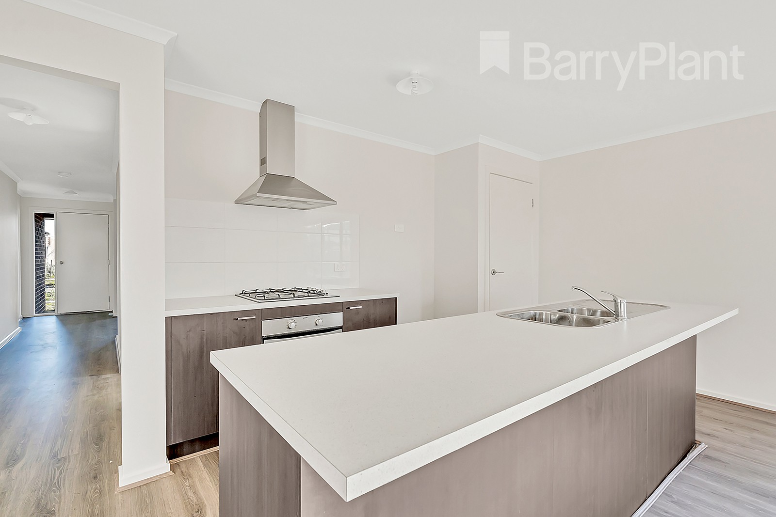 17 Latchford Drive, Mickleham, VIC 3064, Mickleham - Thumbnail 3