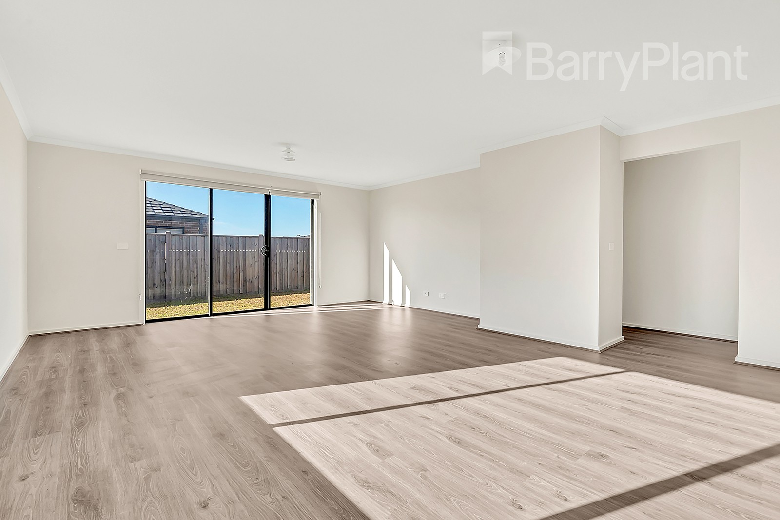 17 Latchford Drive, Mickleham, VIC 3064, Mickleham - Thumbnail 6