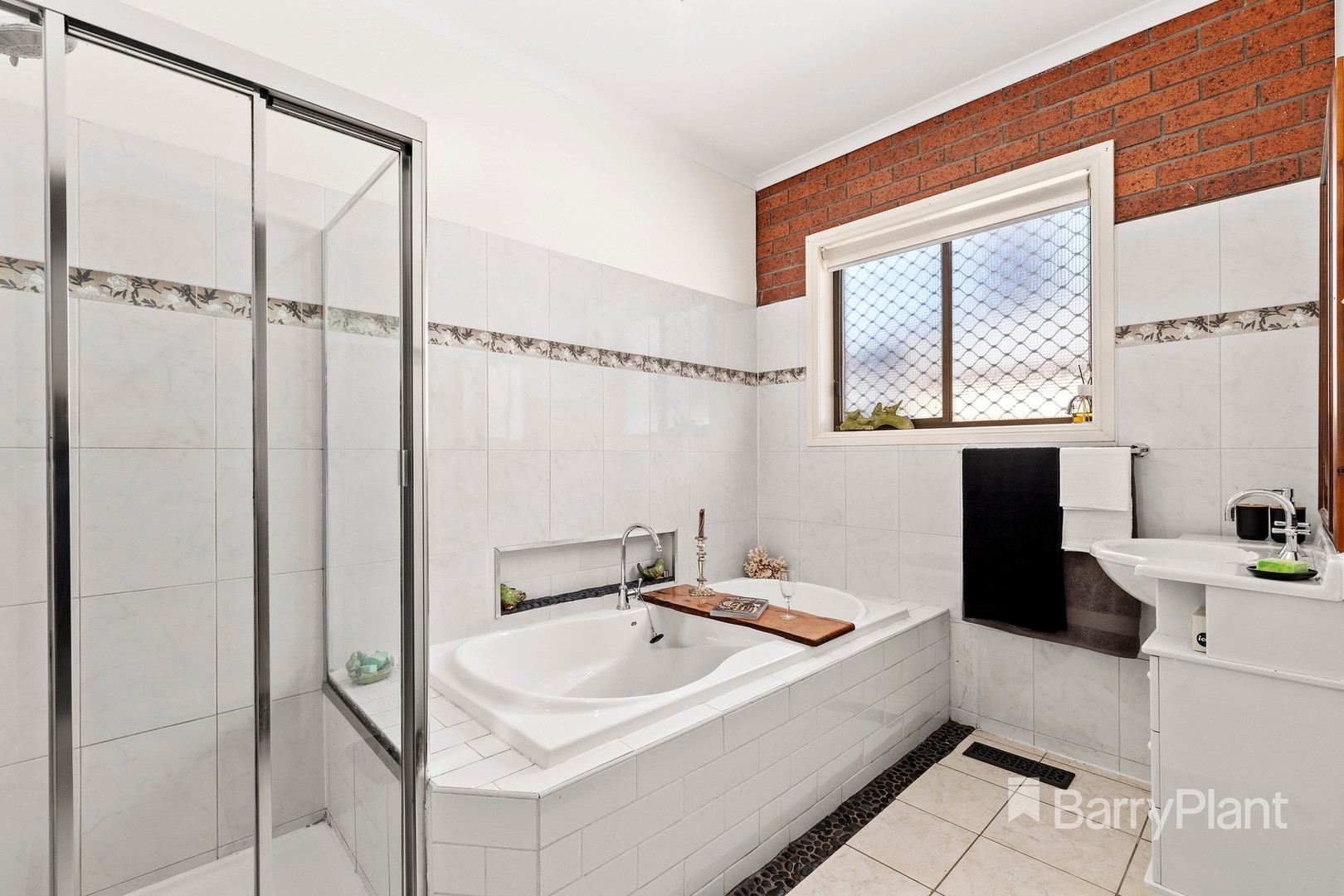 17 Lauren Court, Epping, VIC 3076, Epping - Thumbnail 7