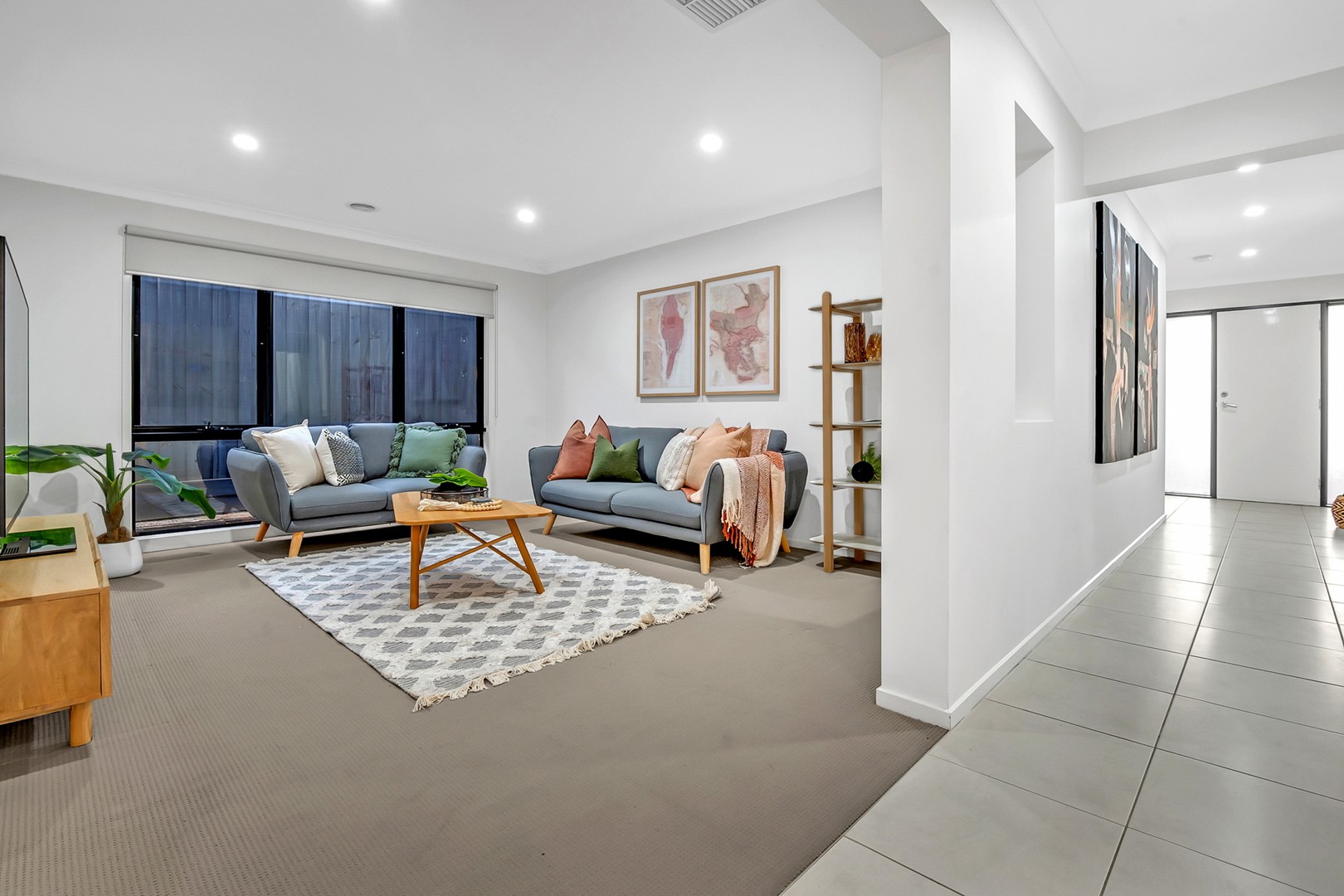 17 Leveque Loop, Craigieburn, VIC 3064, Craigieburn - Thumbnail 5