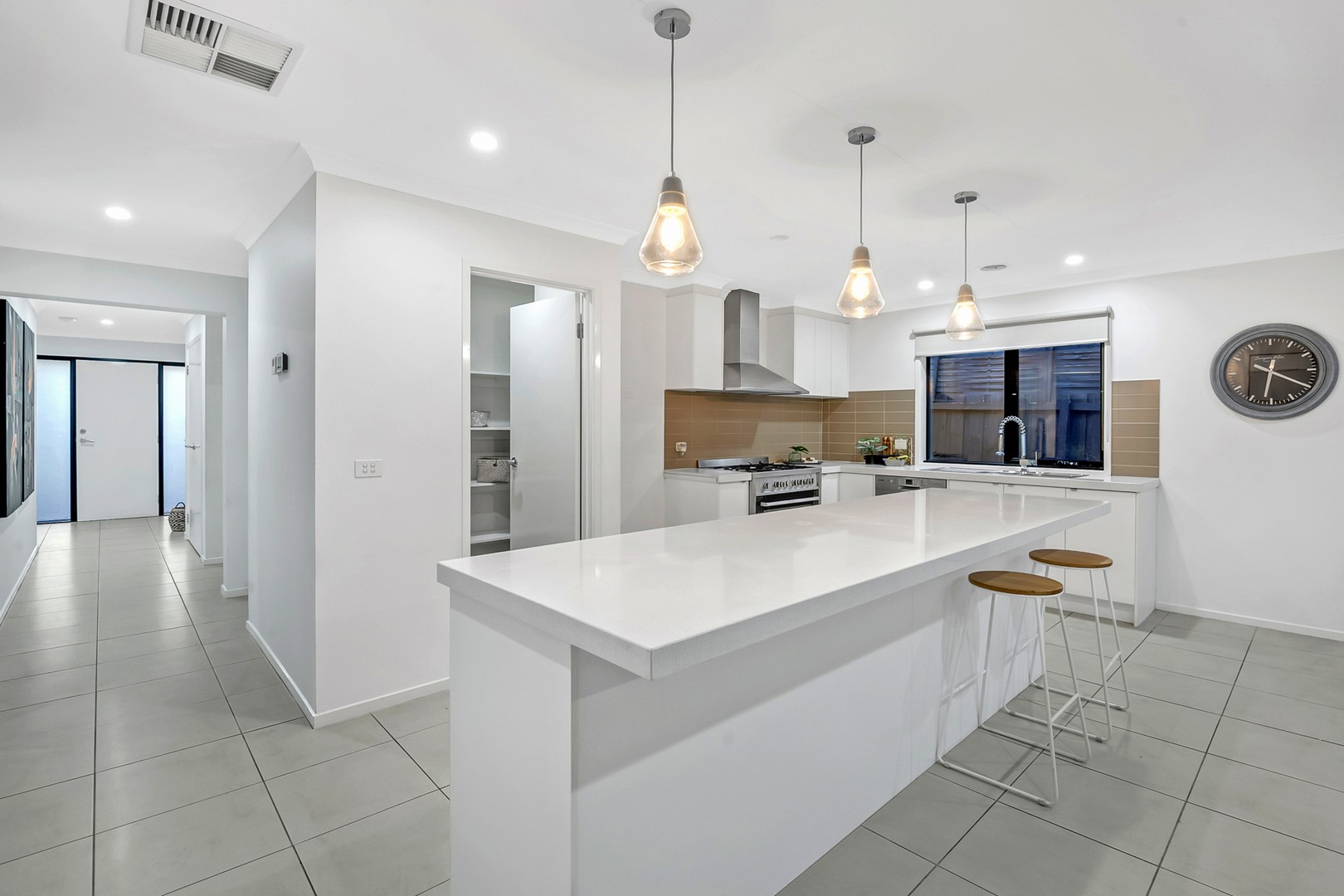 17 Leveque Loop, Craigieburn, VIC 3064, Craigieburn - Thumbnail 7
