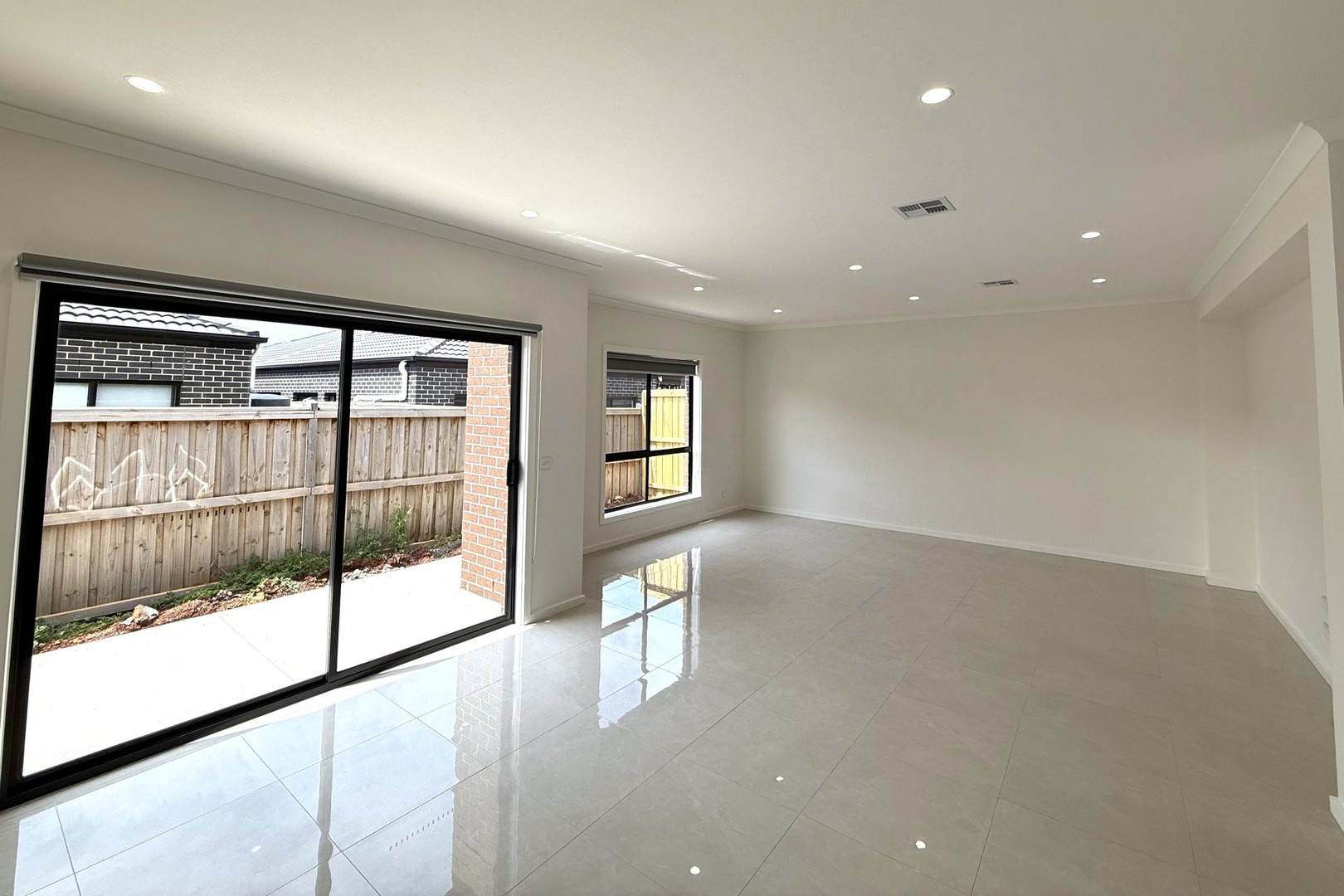 17 Linburn Street, Thornhill Park, VIC 3335 - Thumbnail 1 - 01/12/2025