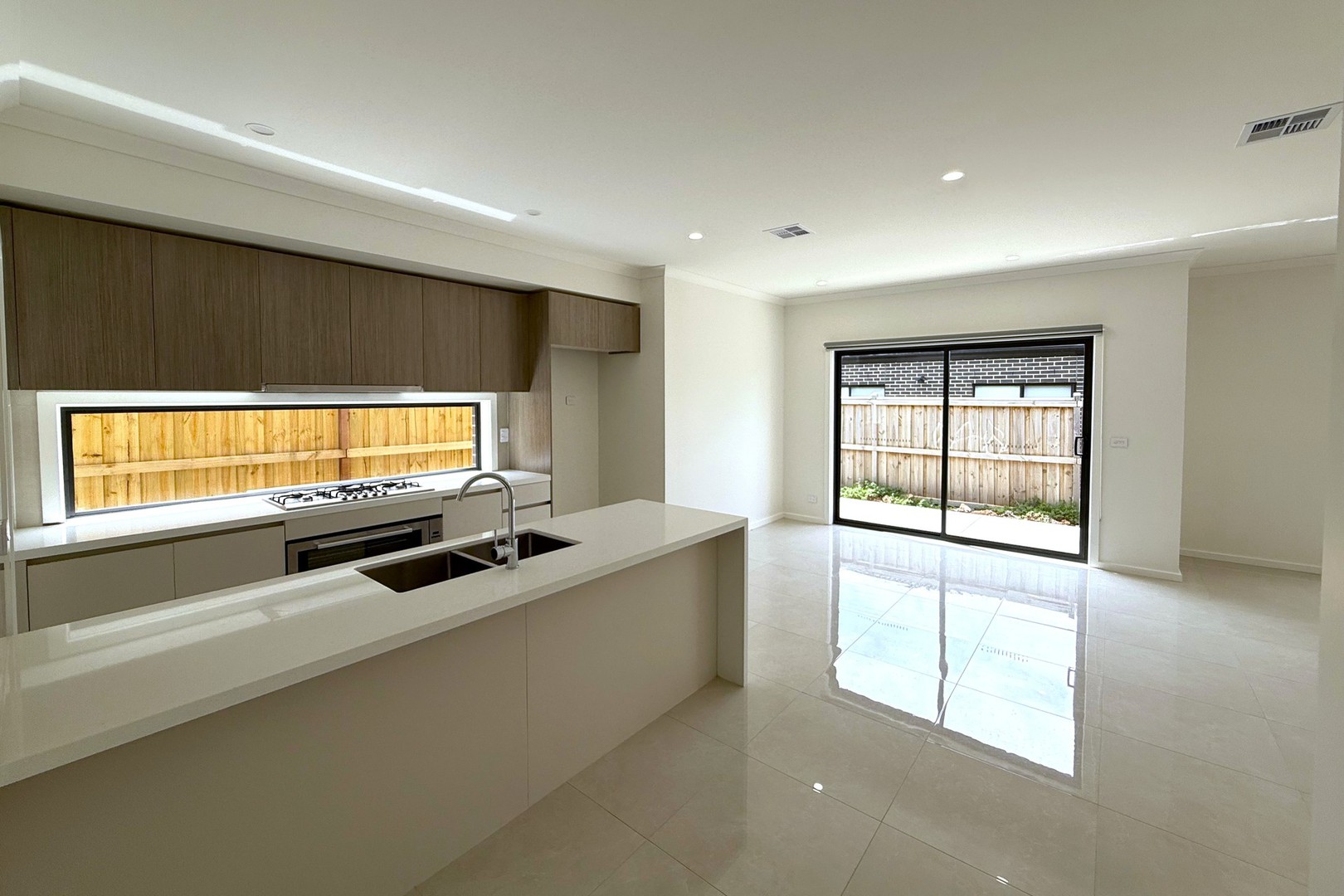 17 Linburn Street, Thornhill Park, VIC 3335 - Thumbnail 2 - 01/12/2025