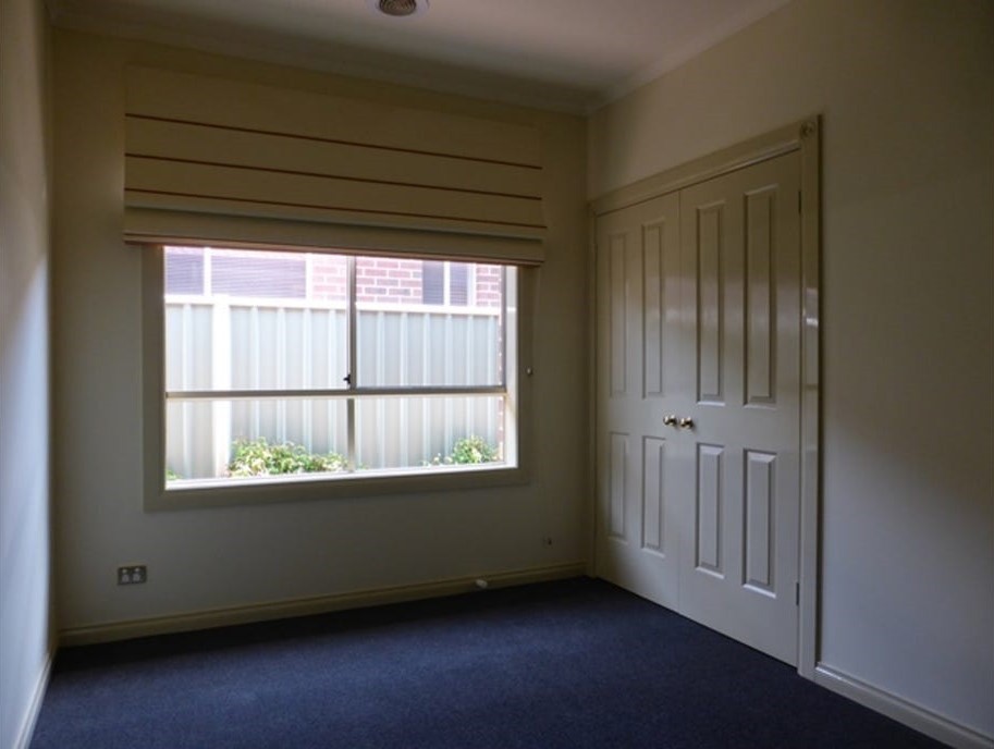 17 Livingstone Square, Point Cook, VIC 3030, Point Cook - Thumbnail 8