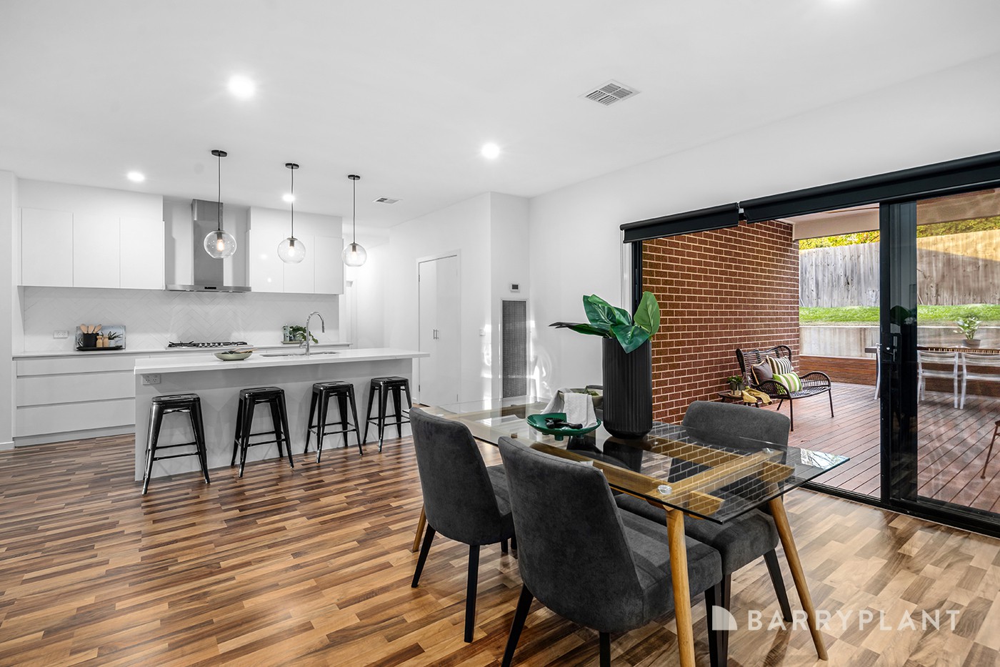 17 Locksley Road, Chirnside Park, VIC 3116, Chirnside Park - Thumbnail 6