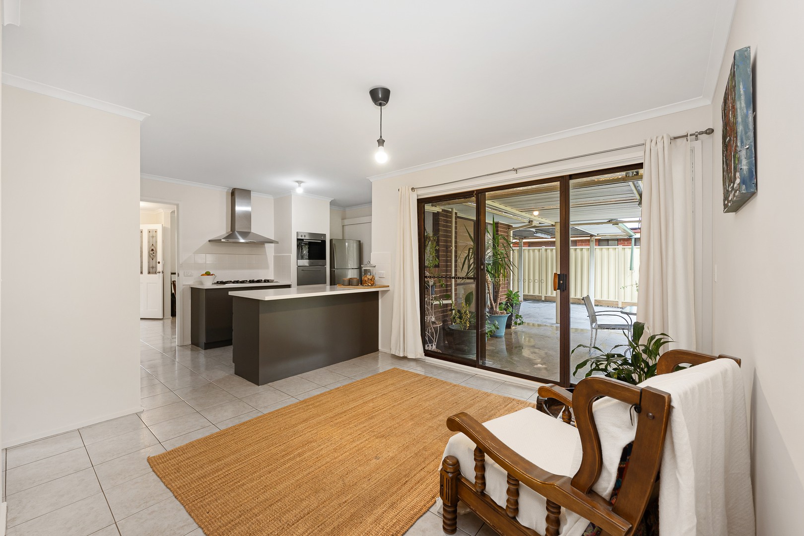 17 Longfellow Drive, Delahey, VIC 3037, Delahey - Thumbnail 5