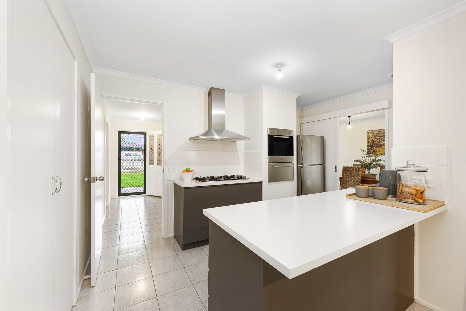 17 Longfellow Drive, Delahey, VIC 3037, Delahey - Thumbnail 6