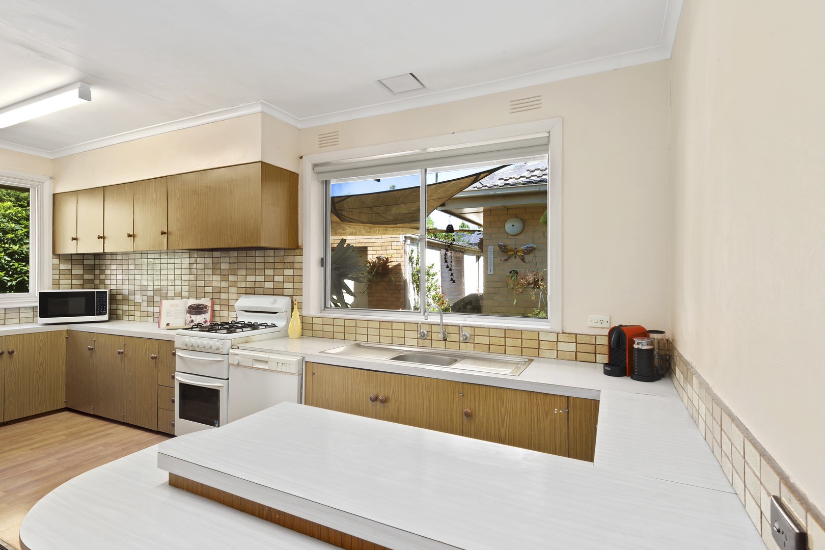 17 Longmuir Road, Watsonia, VIC 3087, Watsonia - Thumbnail 2