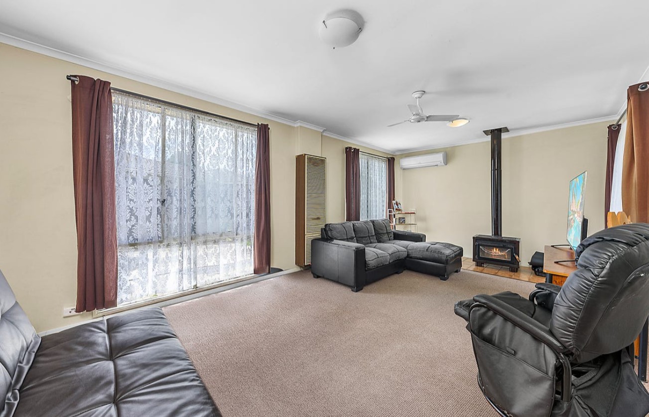 17 Lovell Court, Whittington, VIC 3219, Whittington - Thumbnail 2