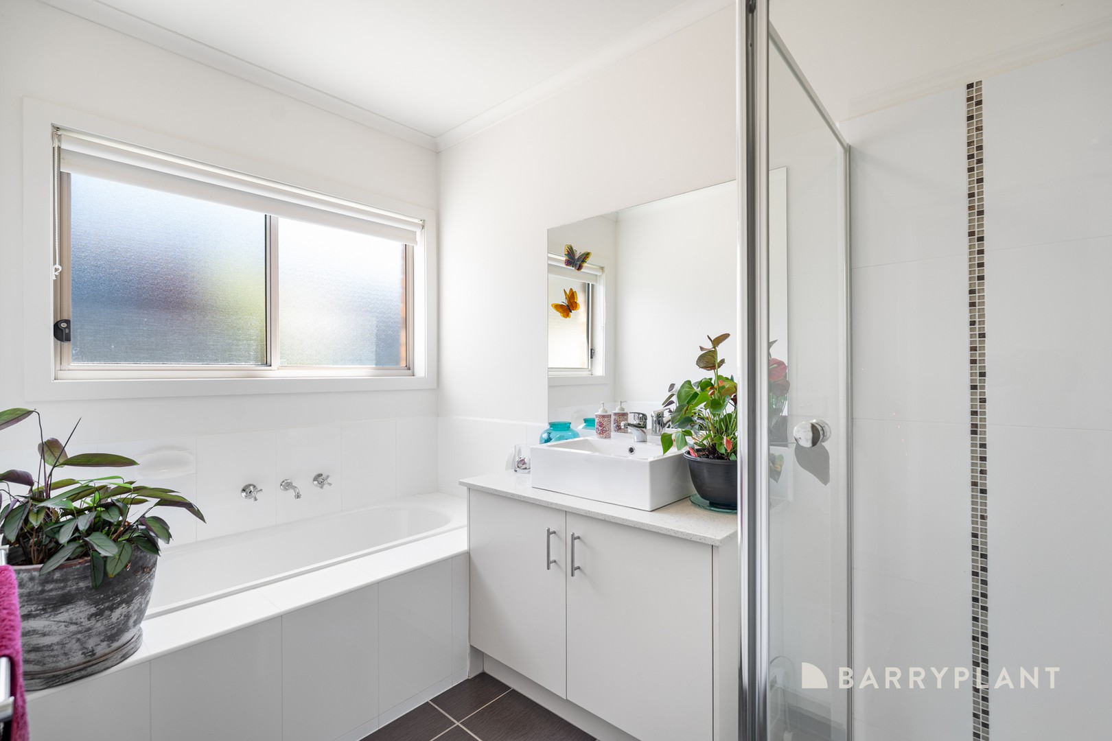 17 Macadamia Street, Pakenham, VIC 3810, Pakenham - Thumbnail 6
