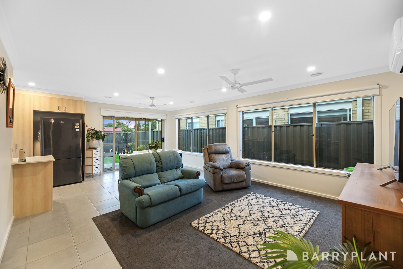 17 Manchester Circuit, Longwarry, VIC 3816, Longwarry - Thumbnail 3