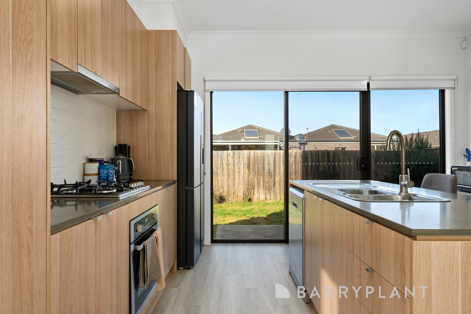 17 Mapstone Court, Melton South, VIC 3338, Melton South - Thumbnail 6