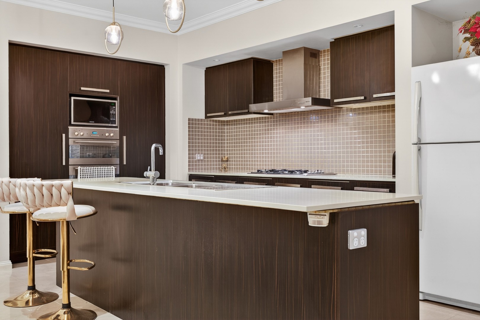 17 Maranoa Grove, Caroline Springs, VIC 3023 - Thumbnail 2 - 27/02/2026