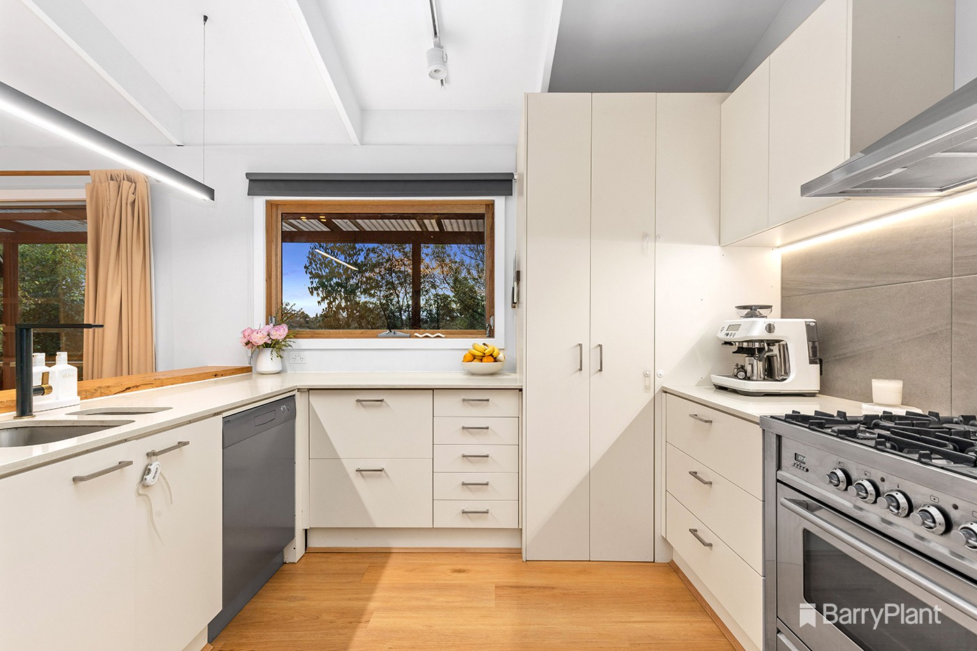 17 Marcus Street, Mount Evelyn, VIC 3796, Mount Evelyn - Thumbnail 4