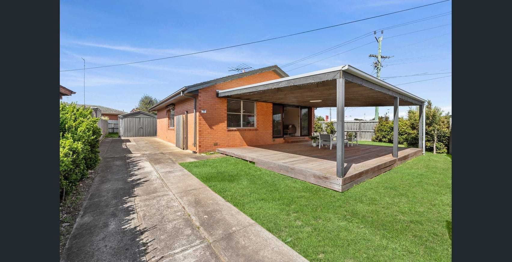 17 Mcallister Street, Breakwater, VIC 3219, Breakwater - Image 1