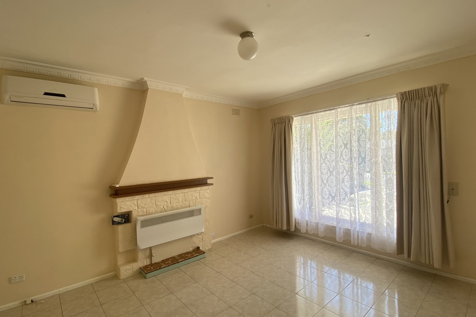 17 McFadzean Avenue, Reservoir, VIC 3073, Reservoir - Thumbnail 3