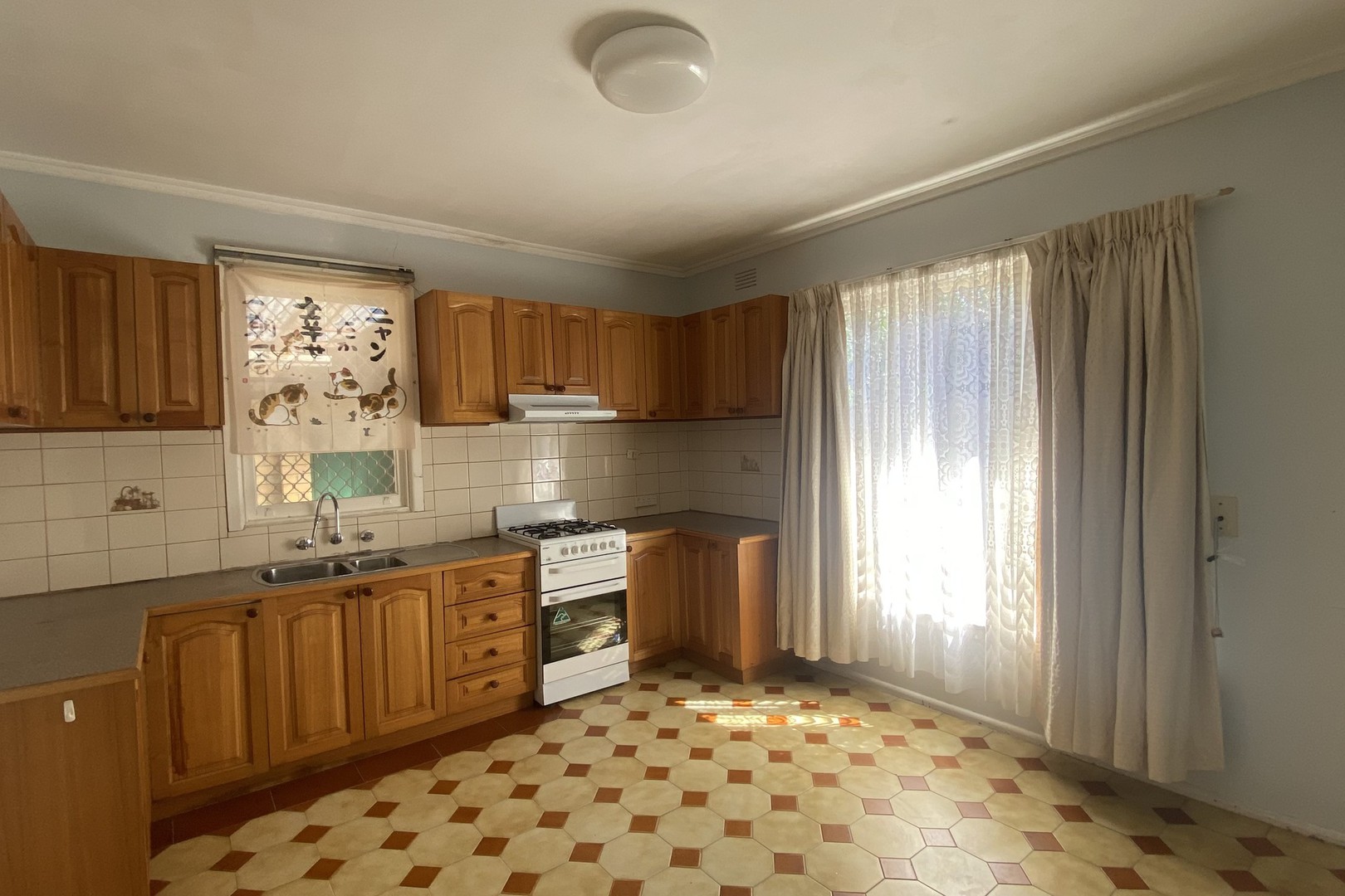 17 McFadzean Avenue, Reservoir, VIC 3073, Reservoir - Thumbnail 7