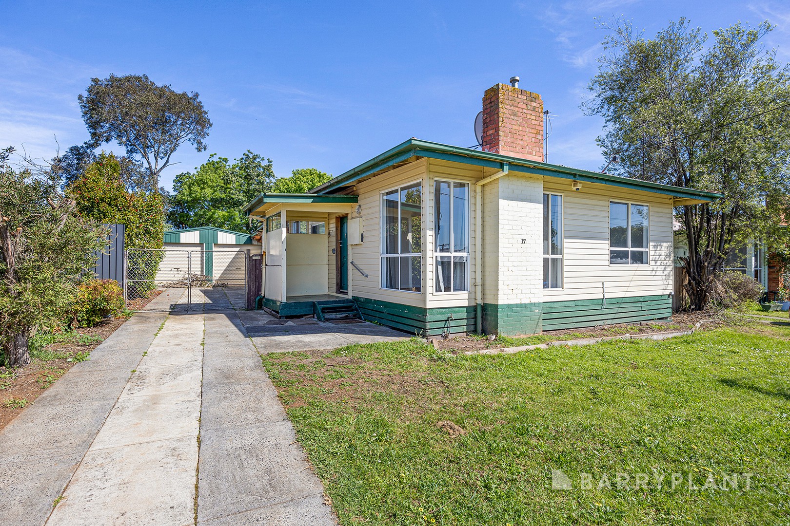 17 Mckindlay Street, Drouin, VIC 3818, Drouin - Thumbnail 2