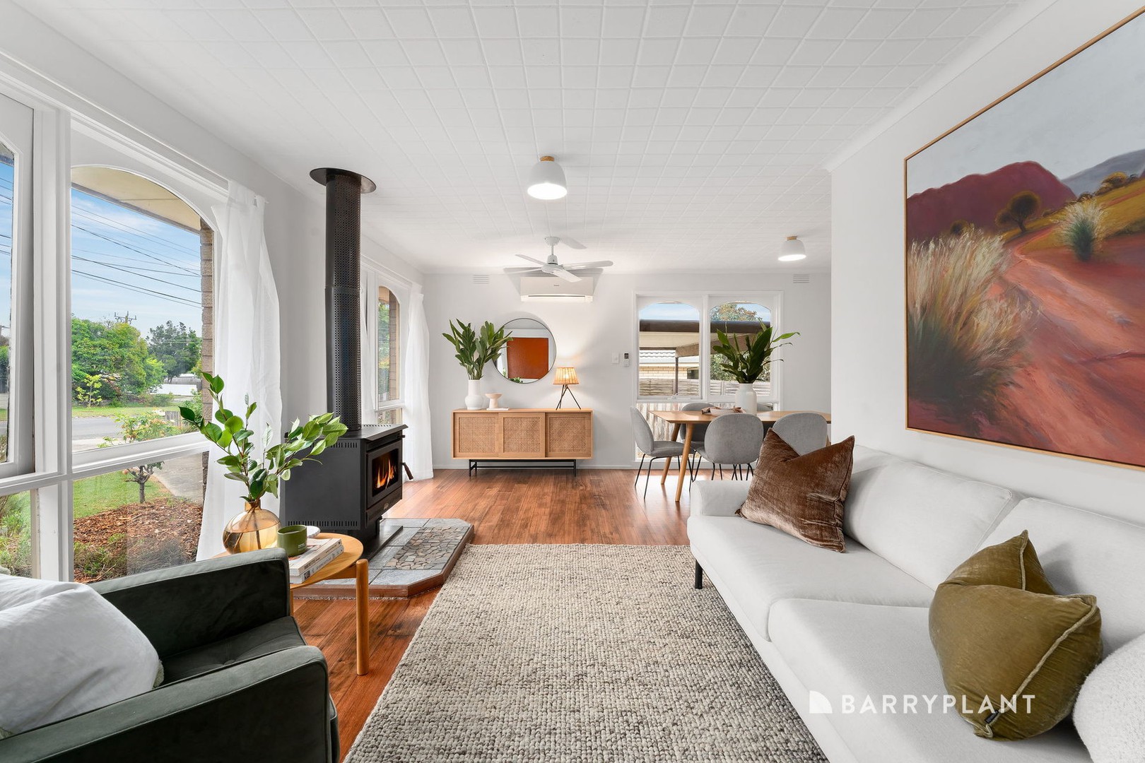 17 Mcmahons Road, Ferntree Gully, VIC 3156 - Thumbnail 2 - 04/03/2026