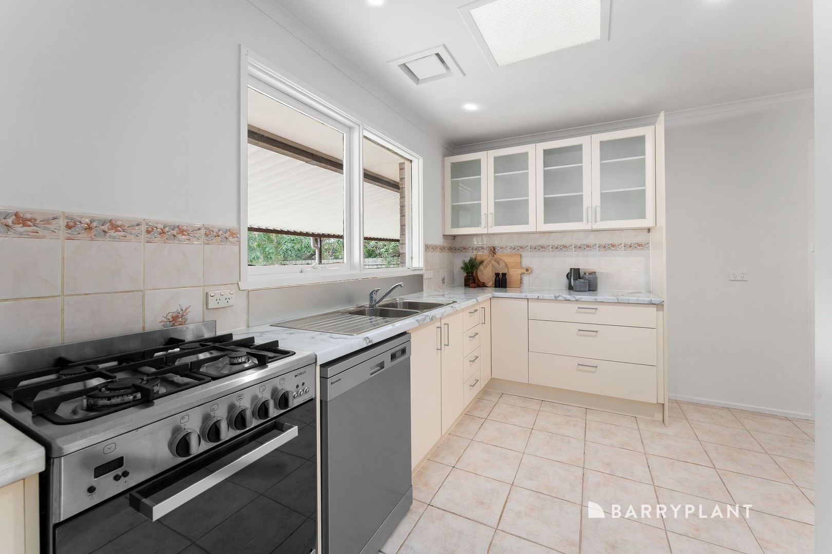17 Mcmahons Road, Ferntree Gully, VIC 3156, Ferntree Gully - Thumbnail 4
