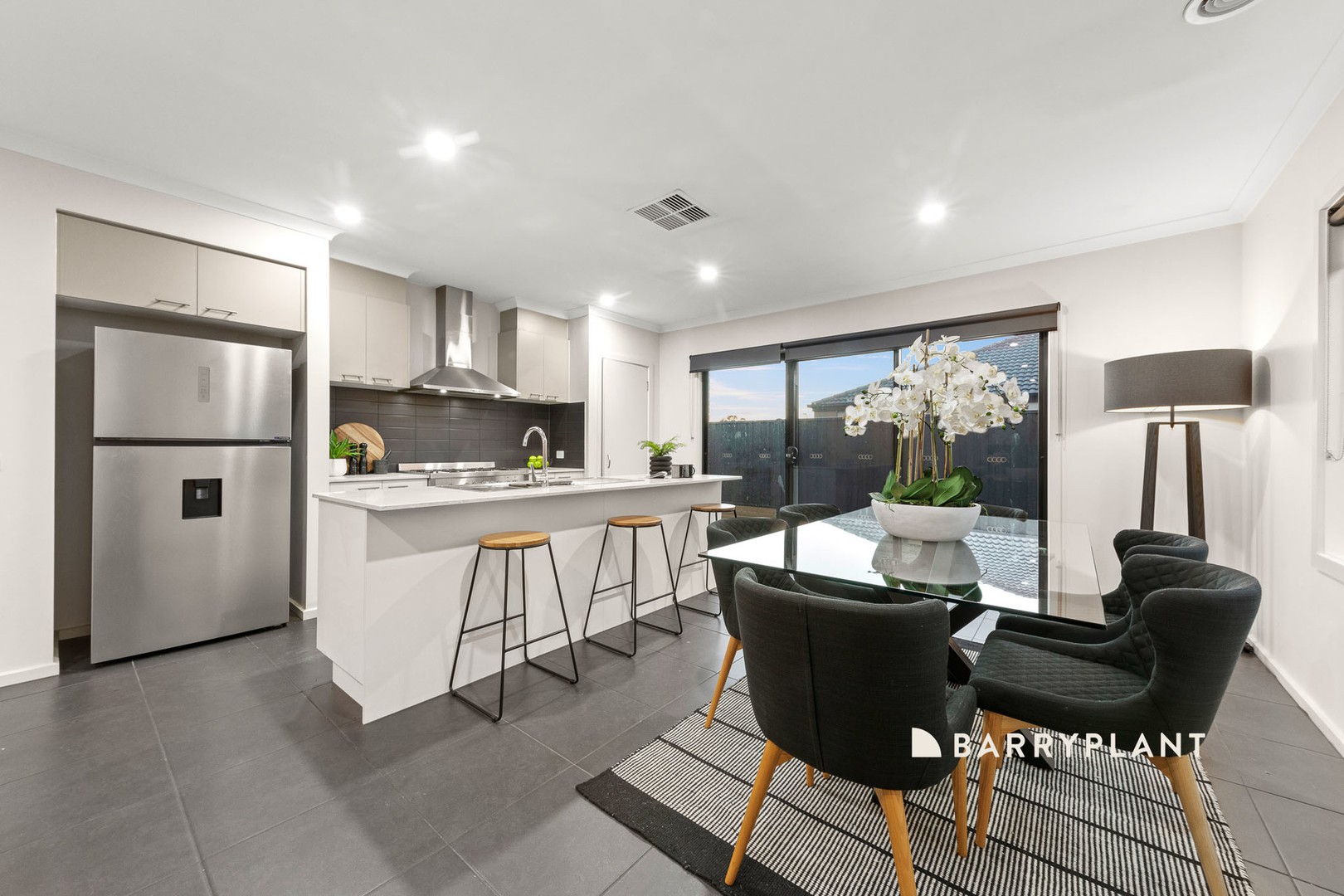 17 Melodie Drive, Officer, VIC 3809, Officer - Thumbnail 3